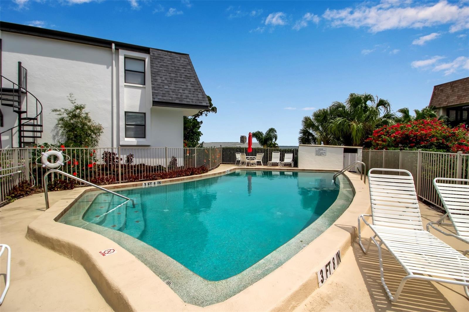 5220 GULF OF MEXICO DR #103