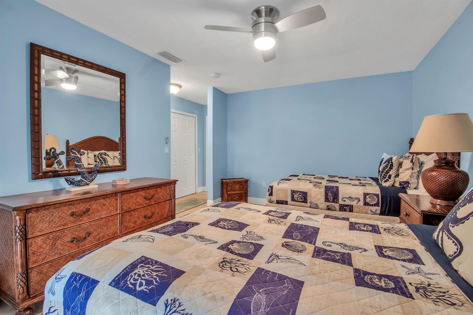 5311 GULF OF MEXICO DR #6