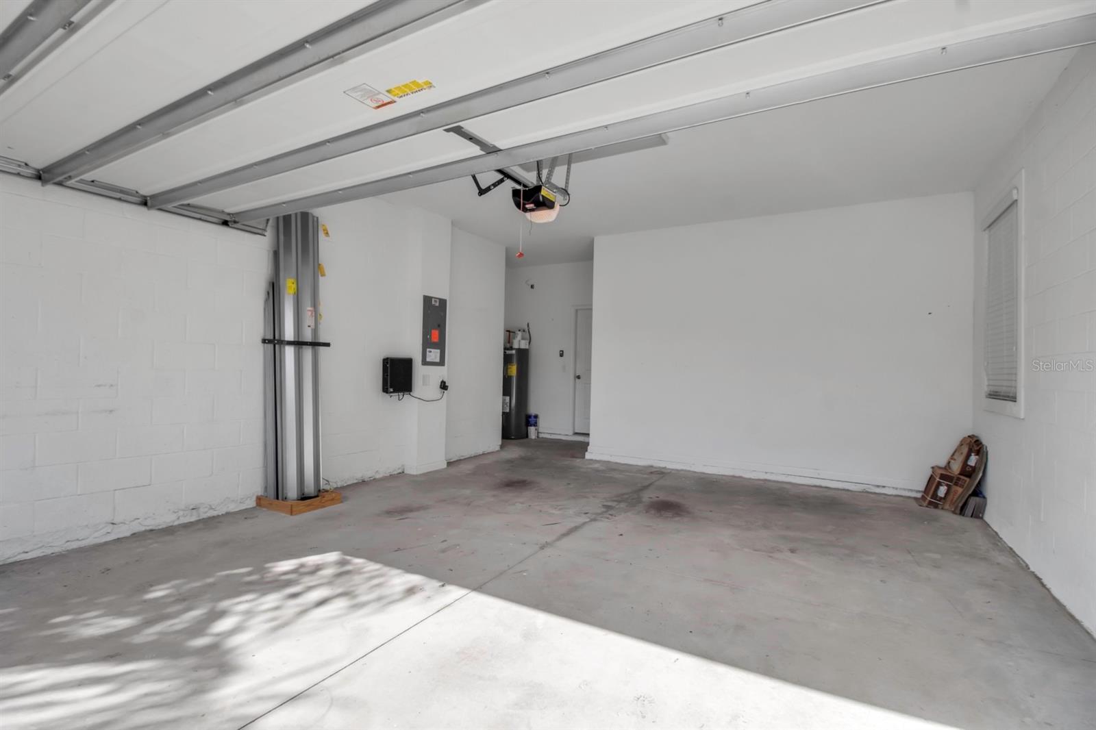 12443 TRAILHEAD DR