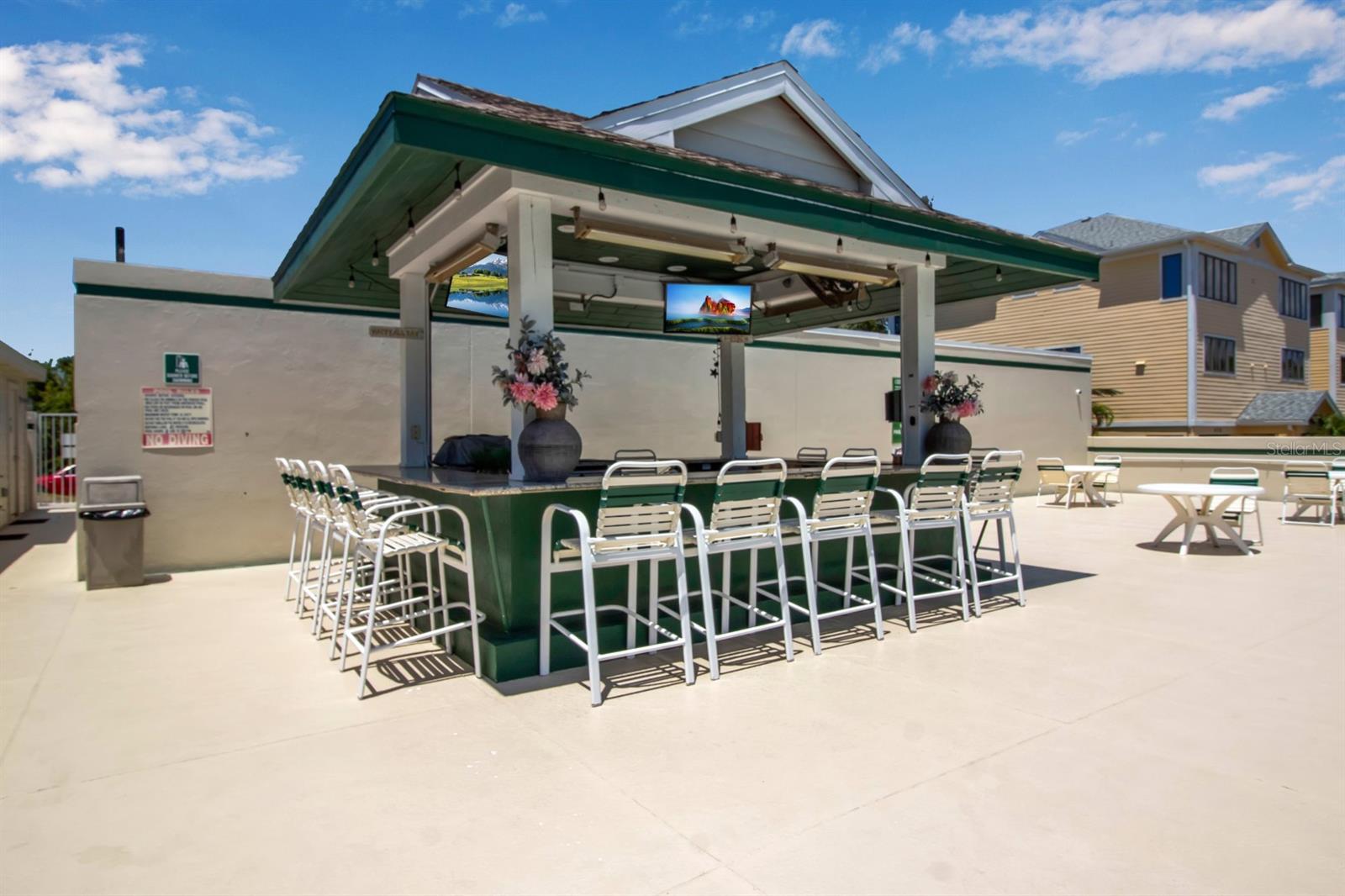 765 SAINT JUDES DR N