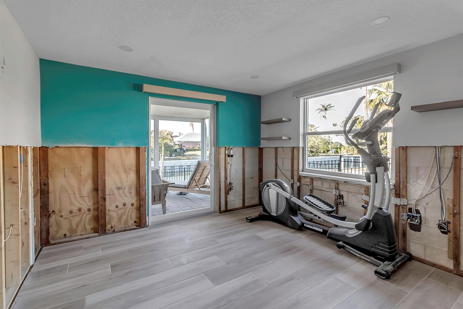 765 SAINT JUDES DR N