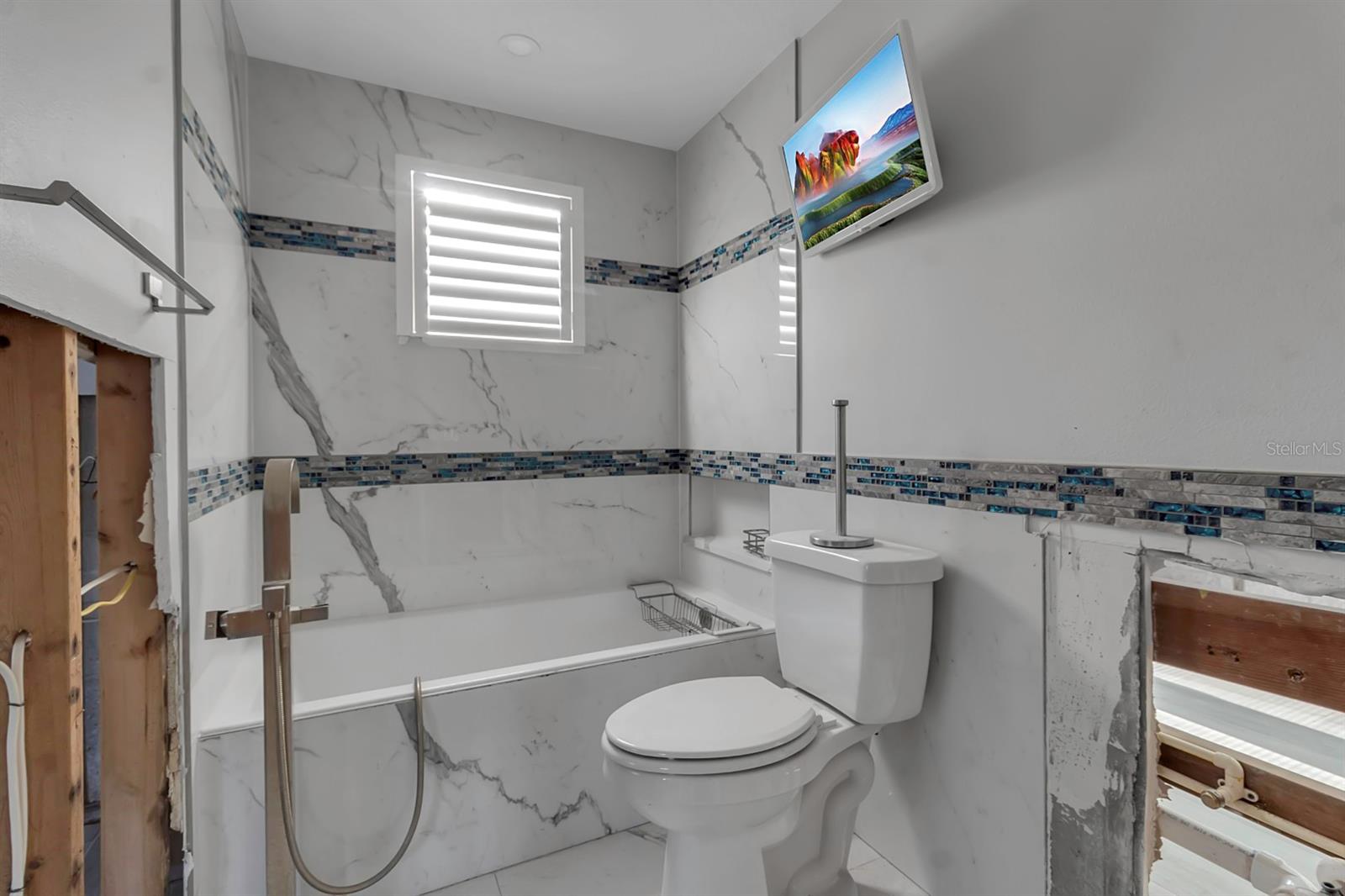 765 SAINT JUDES DR N