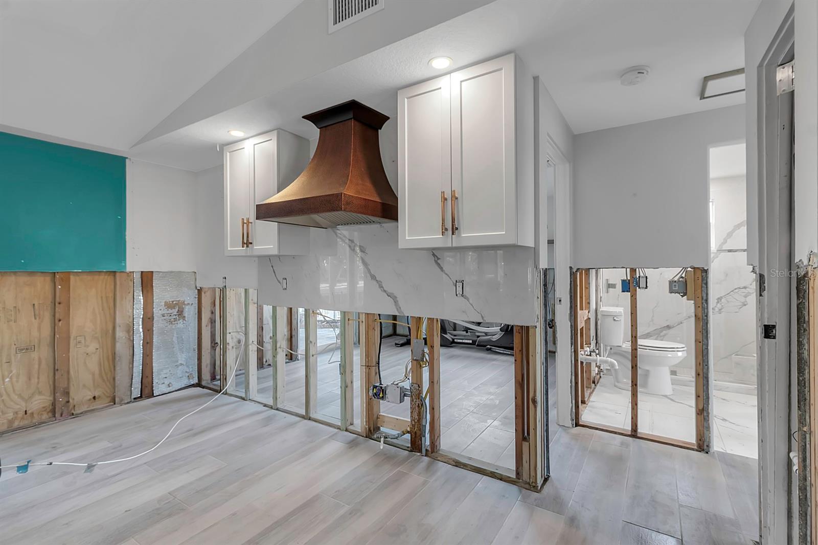 765 SAINT JUDES DR N