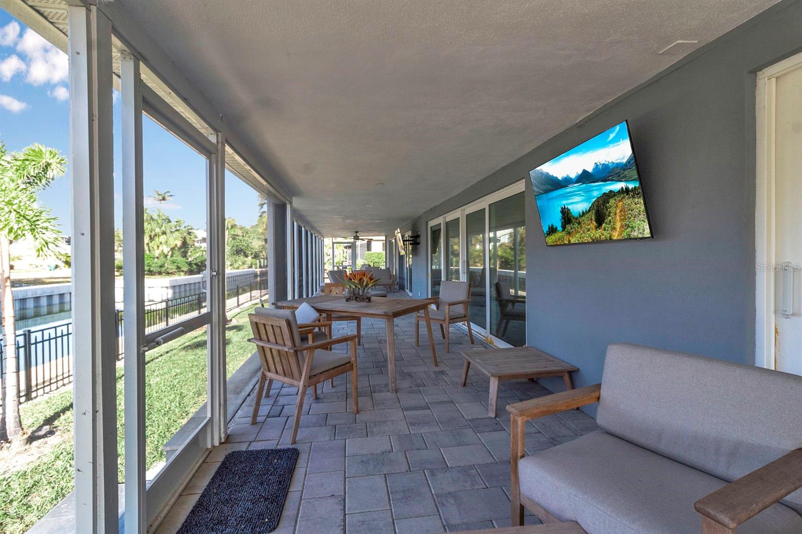 765 SAINT JUDES DR N