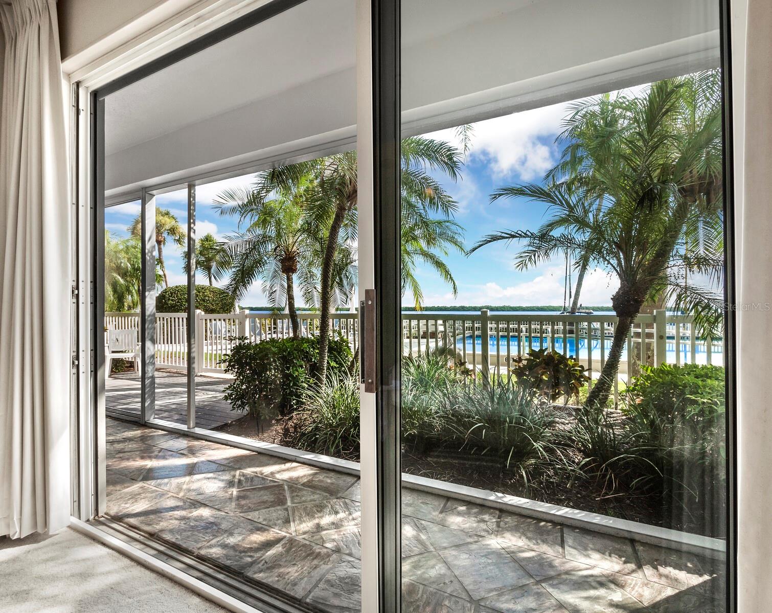 615 DREAM ISLAND PL #105