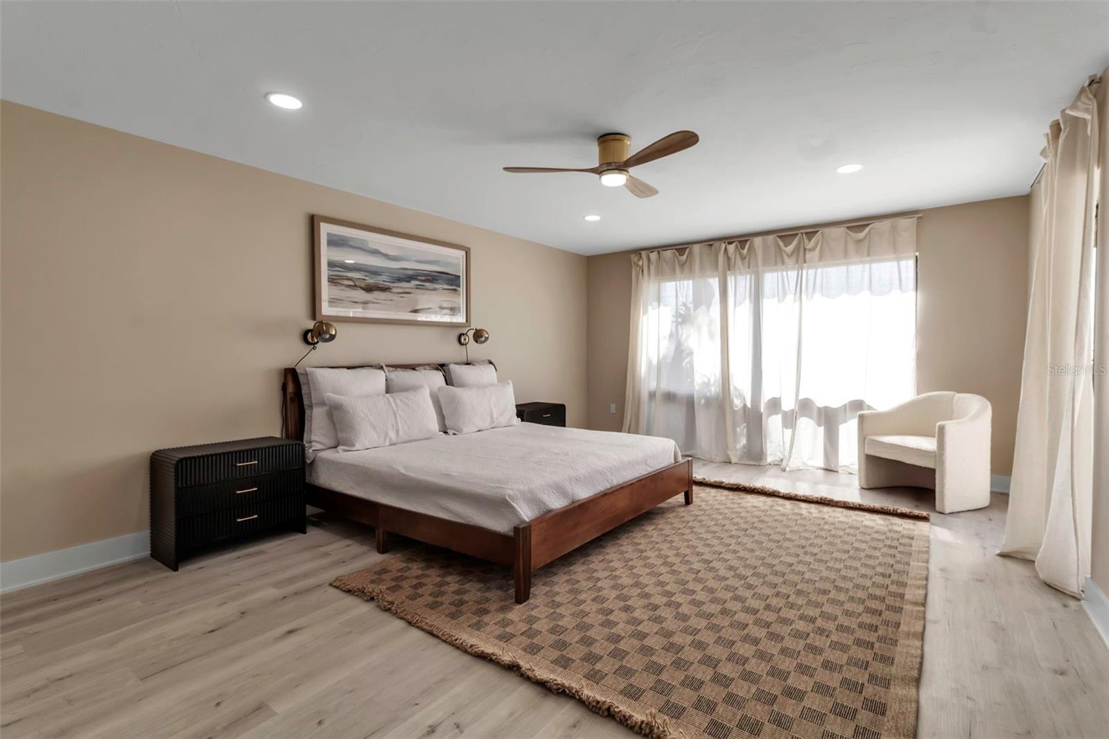 5757 GULF OF MEXICO DR #110