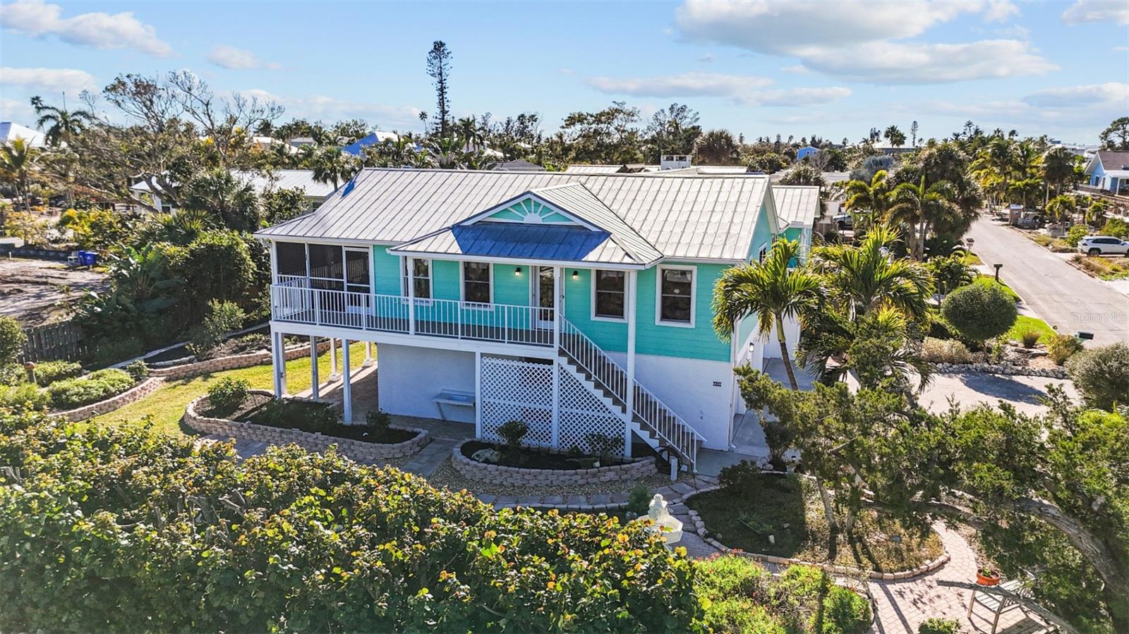 7091 LONGBOAT DR E