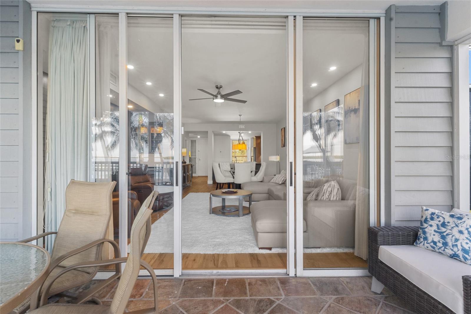 615 DREAM ISLAND PL #105