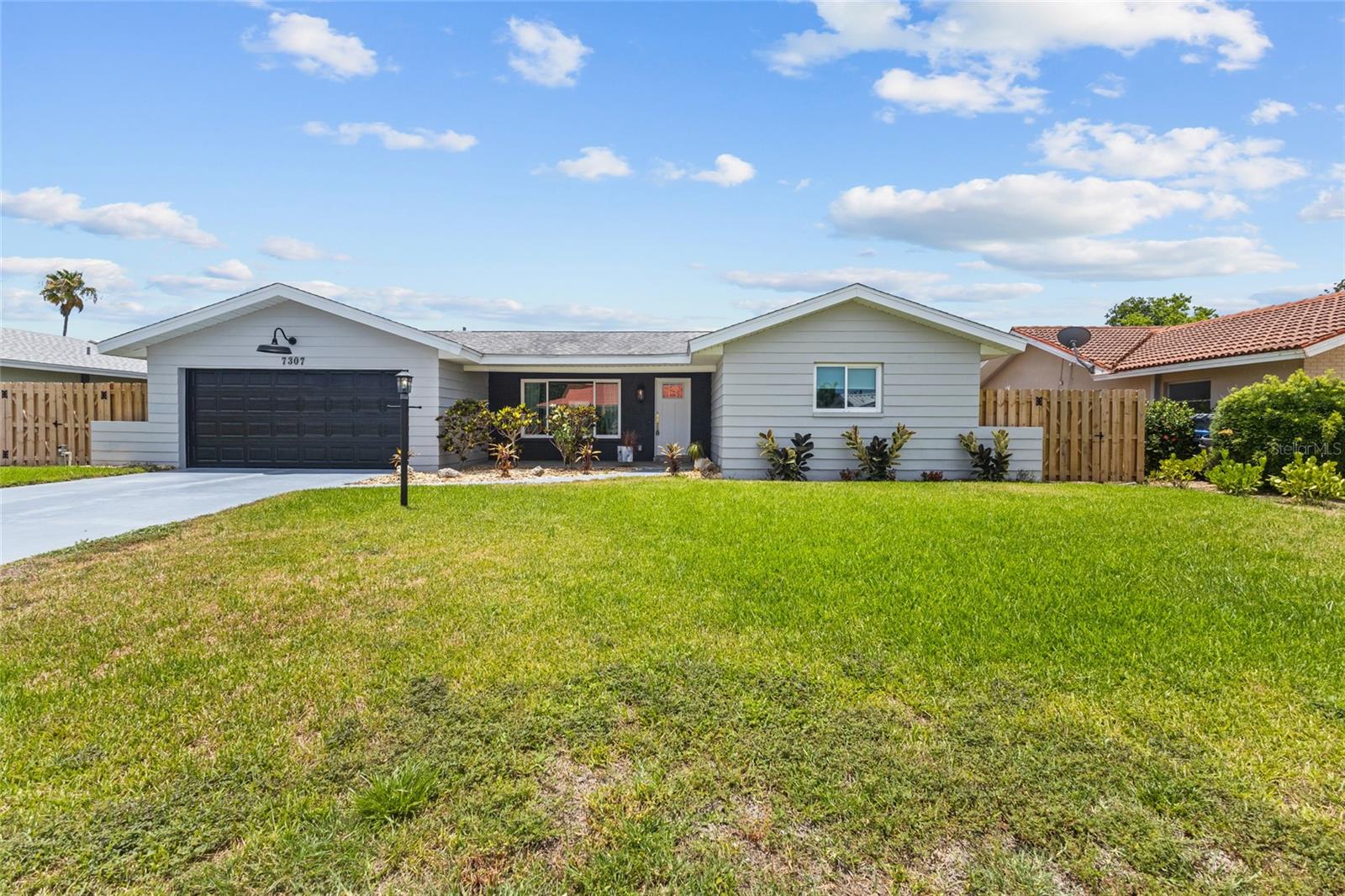 7307 14TH AVE W