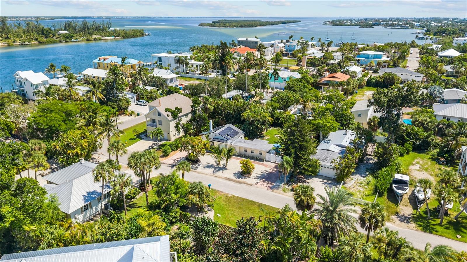 760 LONGBOAT CT