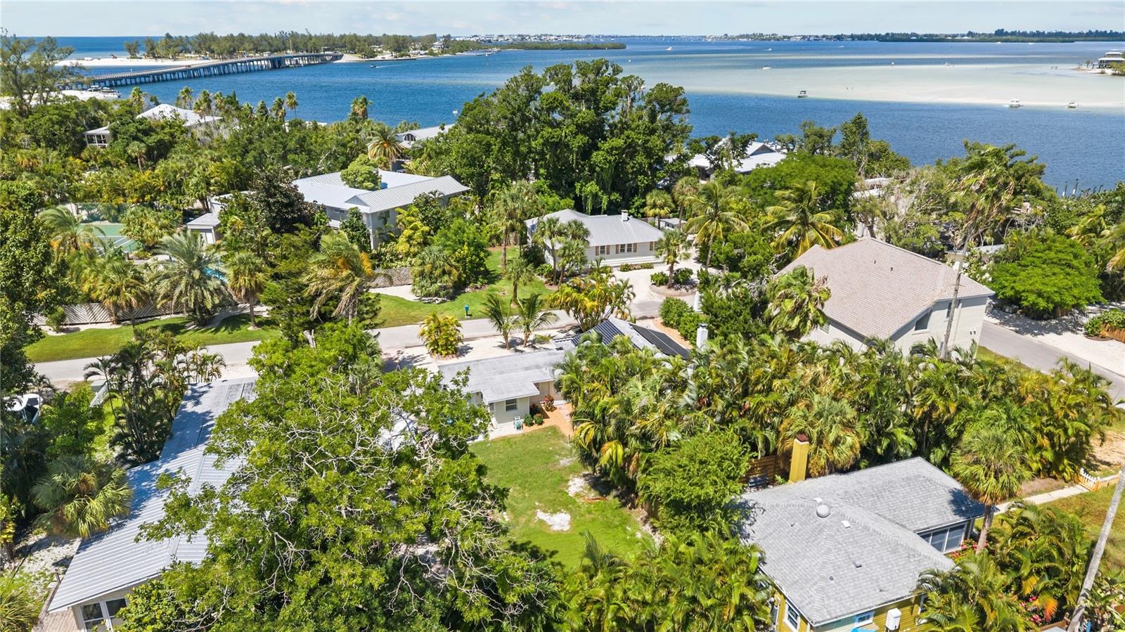 760 LONGBOAT CT