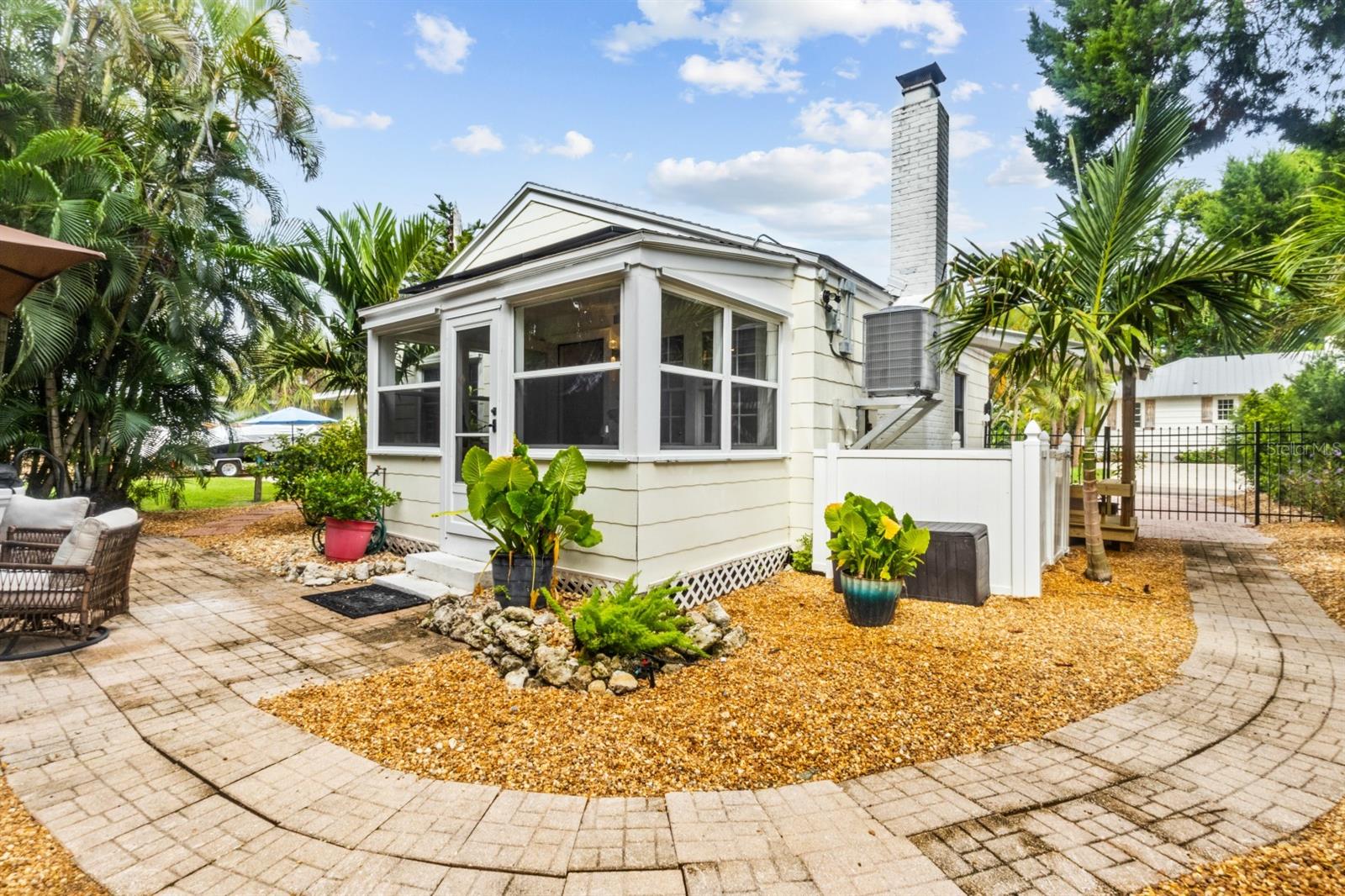 760 LONGBOAT CT