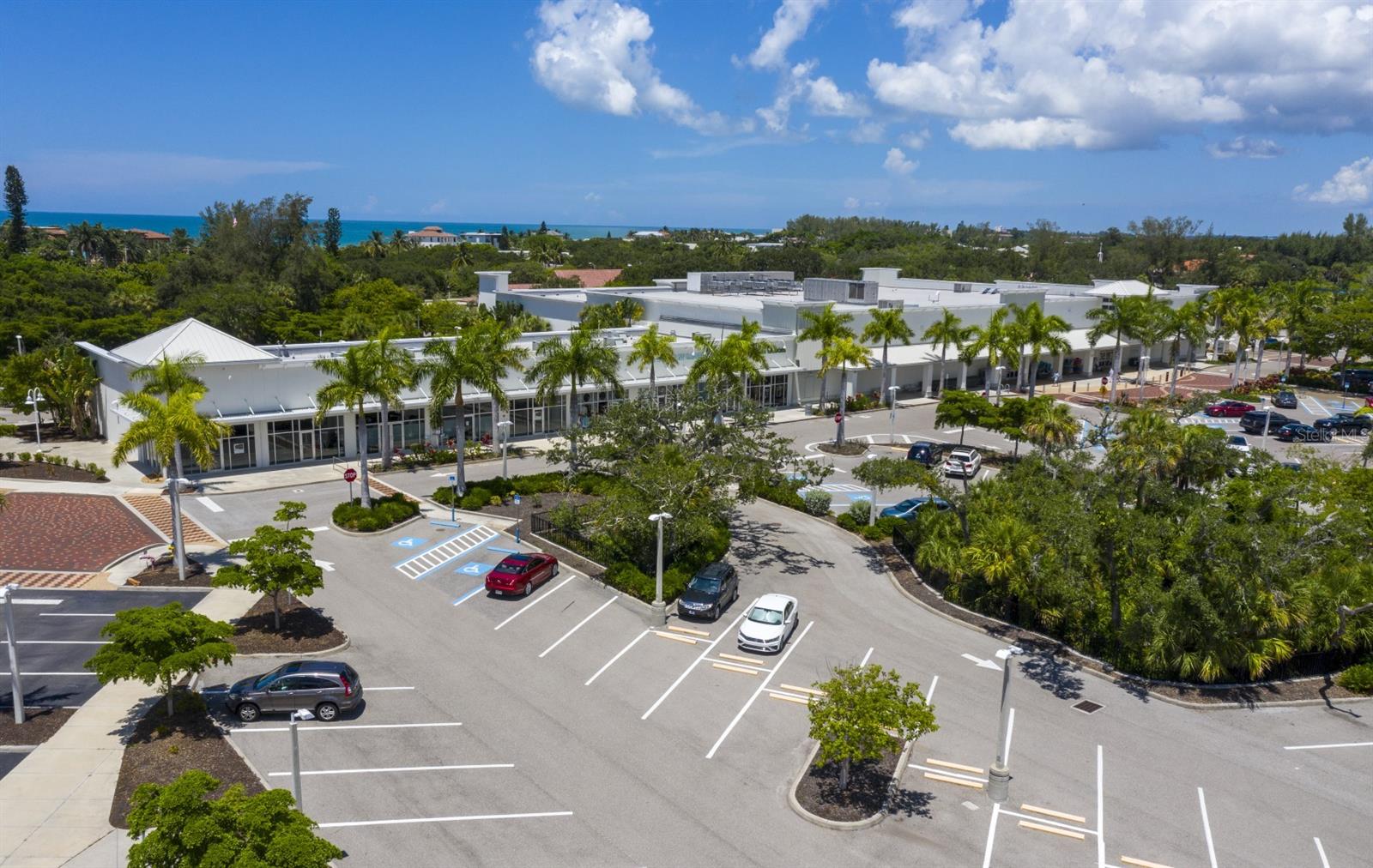 2800 HARBOURSIDE DR #E06