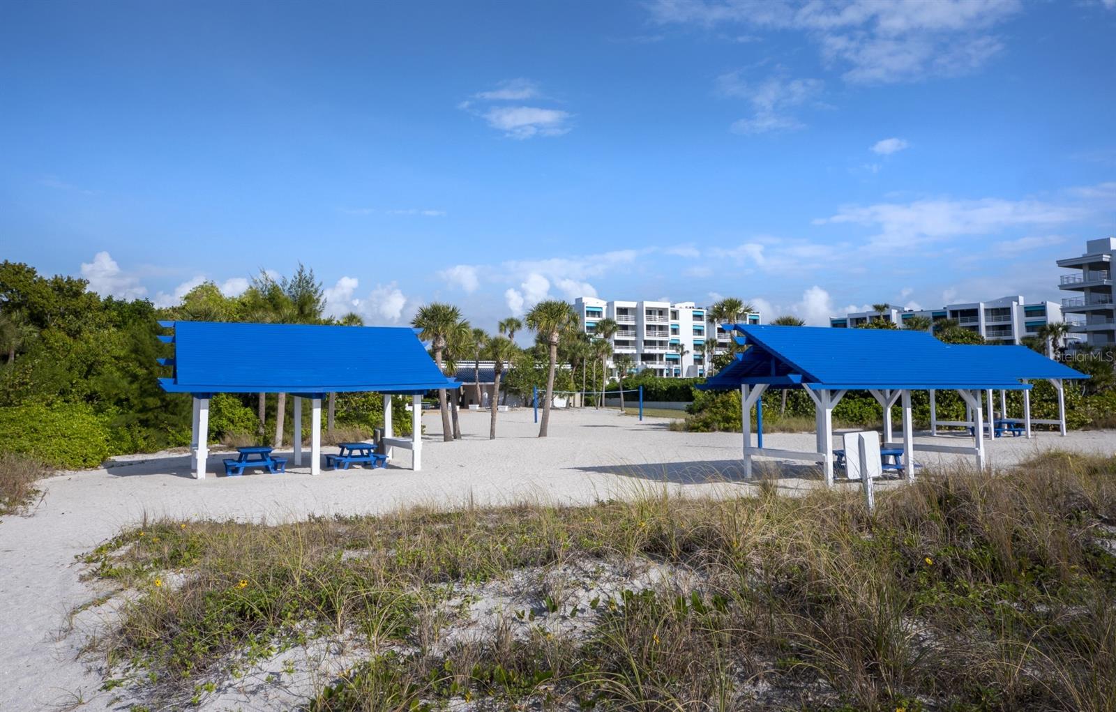 2800 HARBOURSIDE DR #E06
