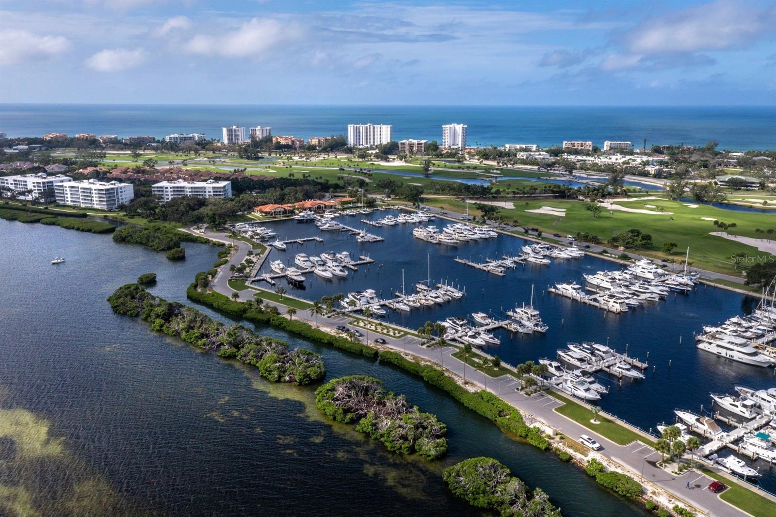 2800 HARBOURSIDE DR #E06