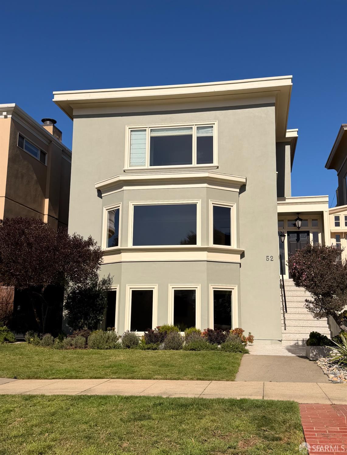 52 Shore View Avenue