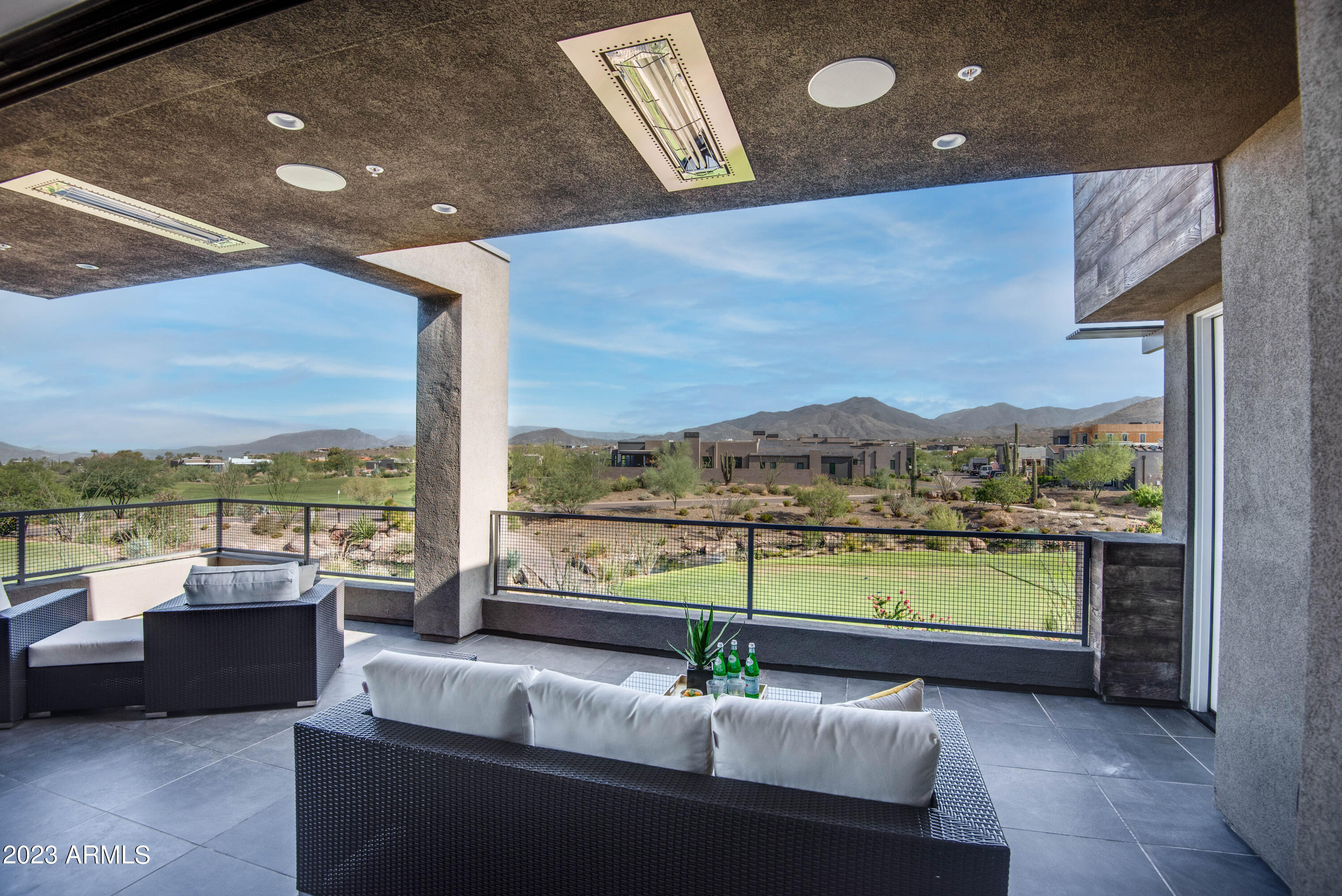 37200 N CAVE CREEK Road # 2104