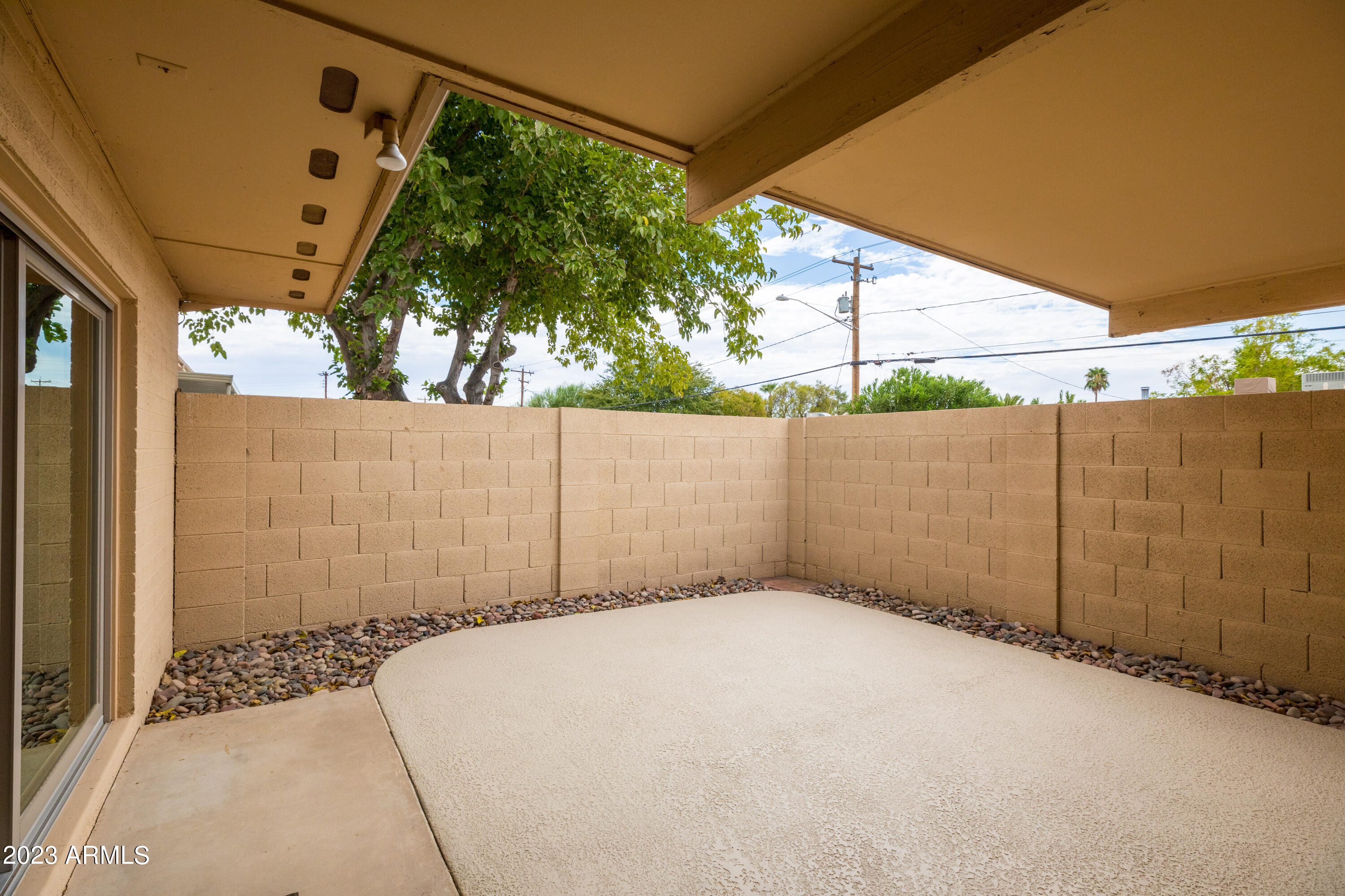 4869 N GRANITE REEF Road