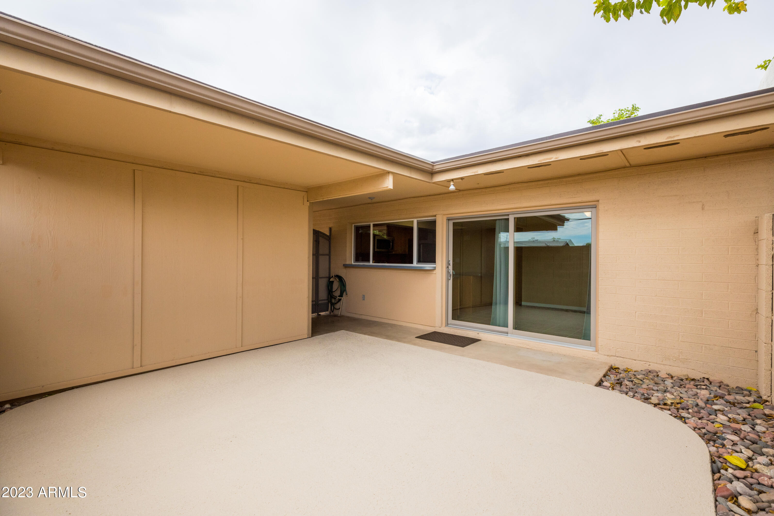 4869 N GRANITE REEF Road