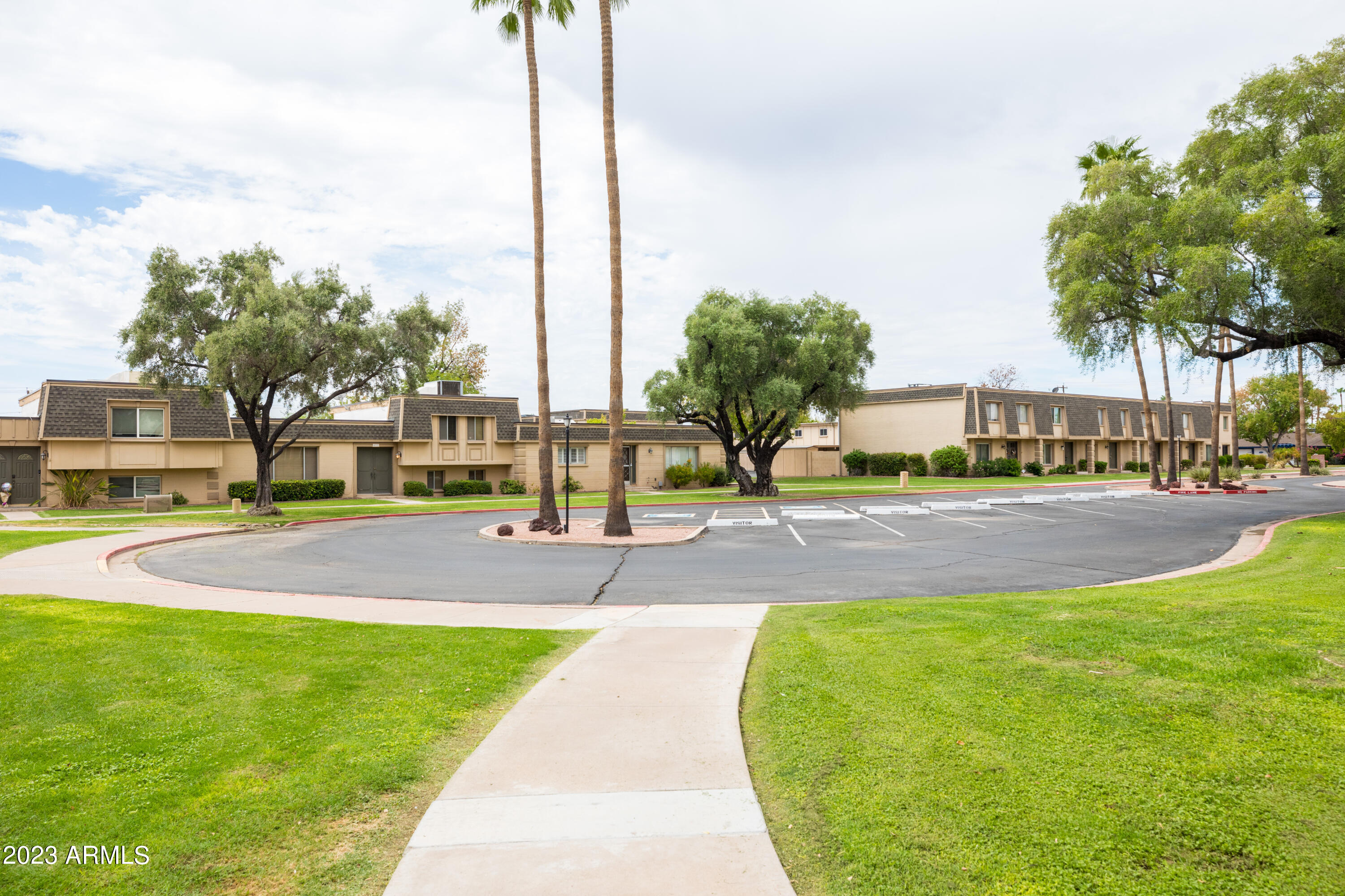 4869 N GRANITE REEF Road