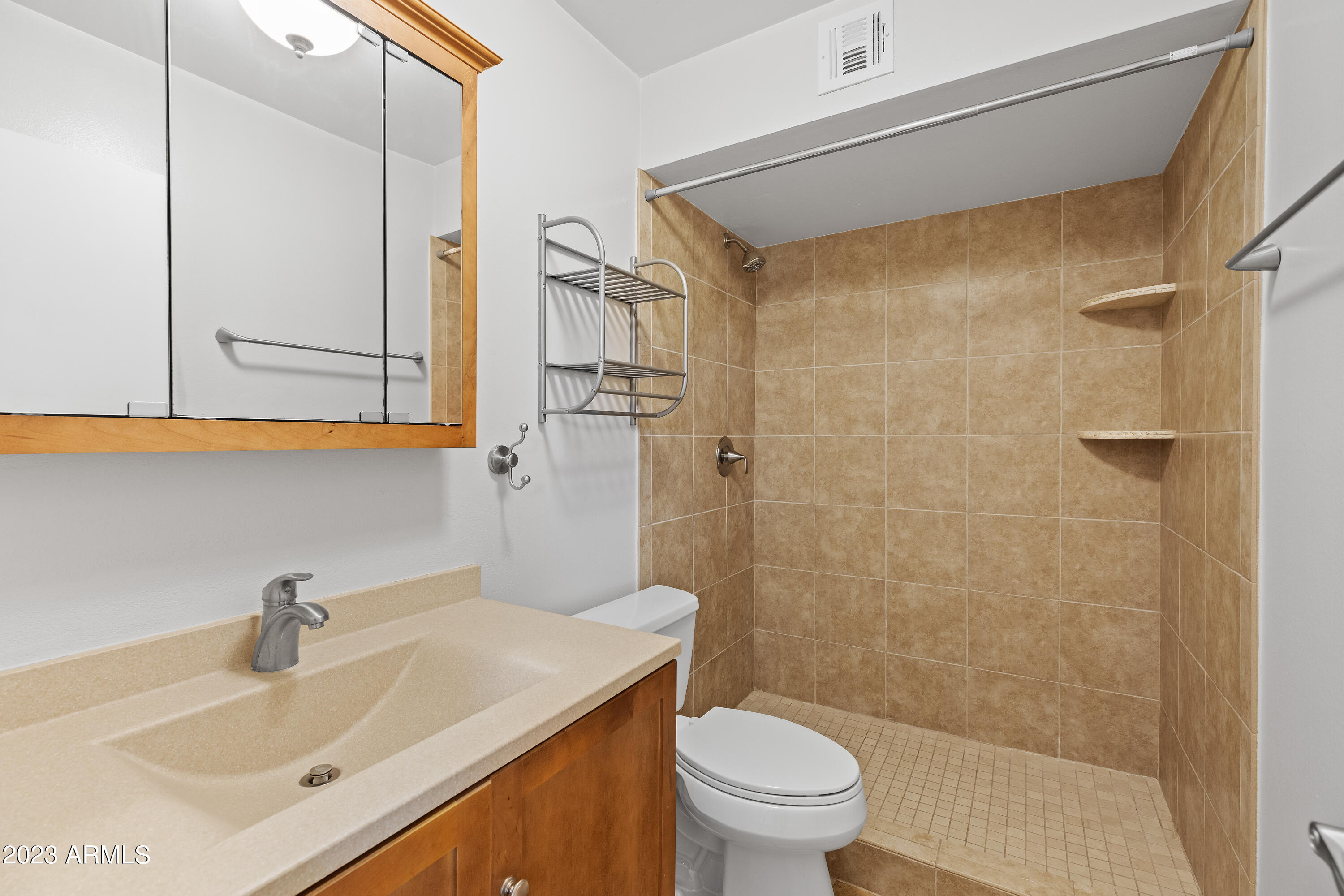 4869 N GRANITE REEF Road