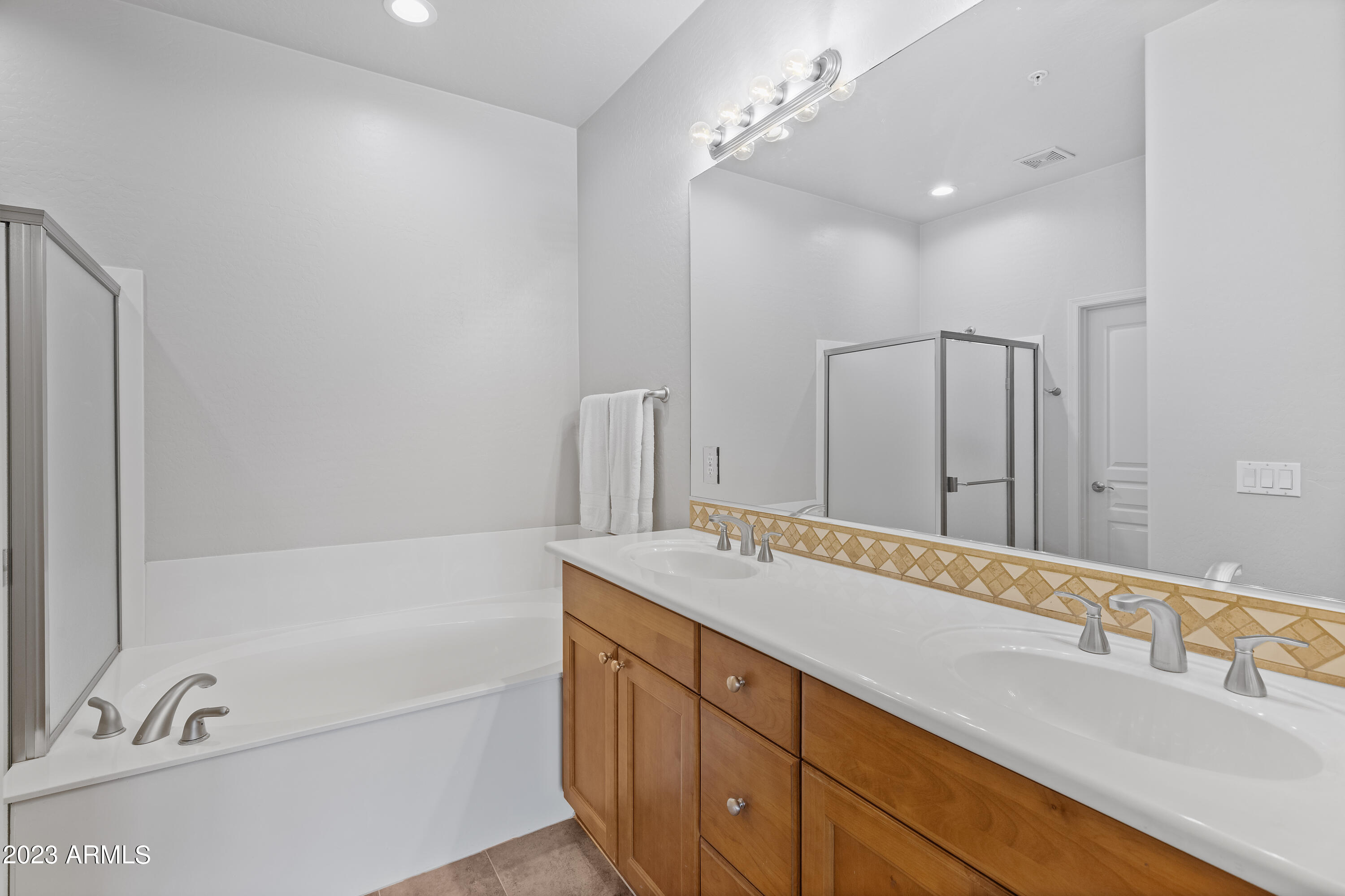19475 N GRAYHAWK Drive # 2114