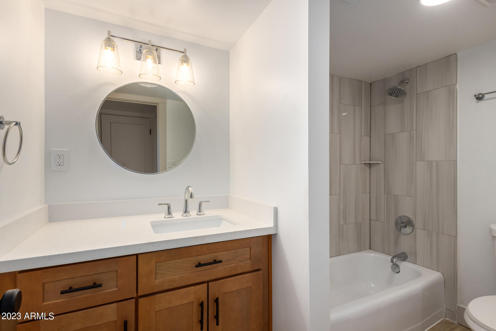 3660 E MONTECITO Avenue # 14