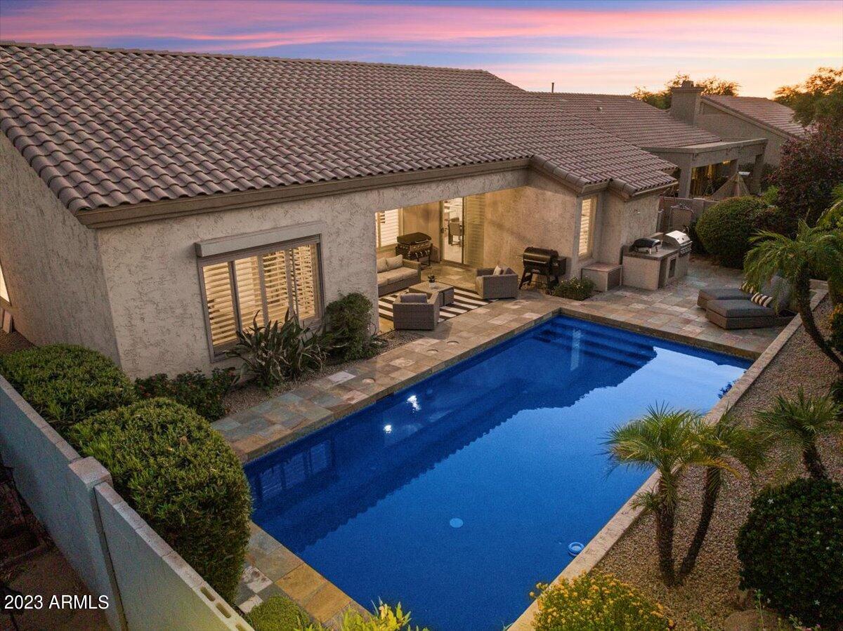 7356 E WHISTLING WIND Way