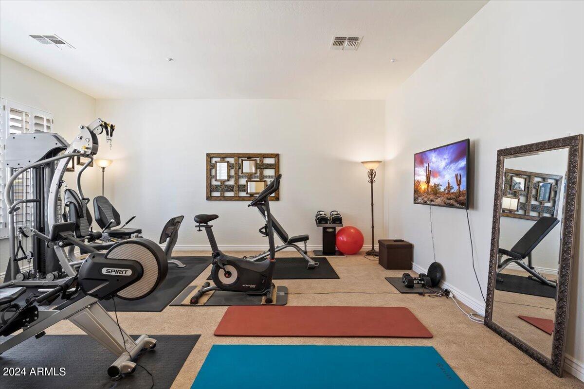 11377 E CAVEDALE Drive