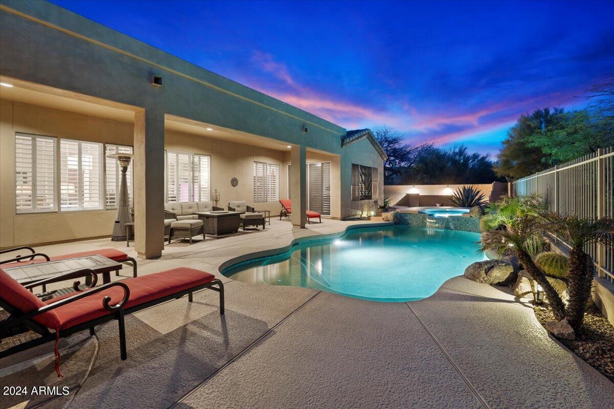 11377 E CAVEDALE Drive