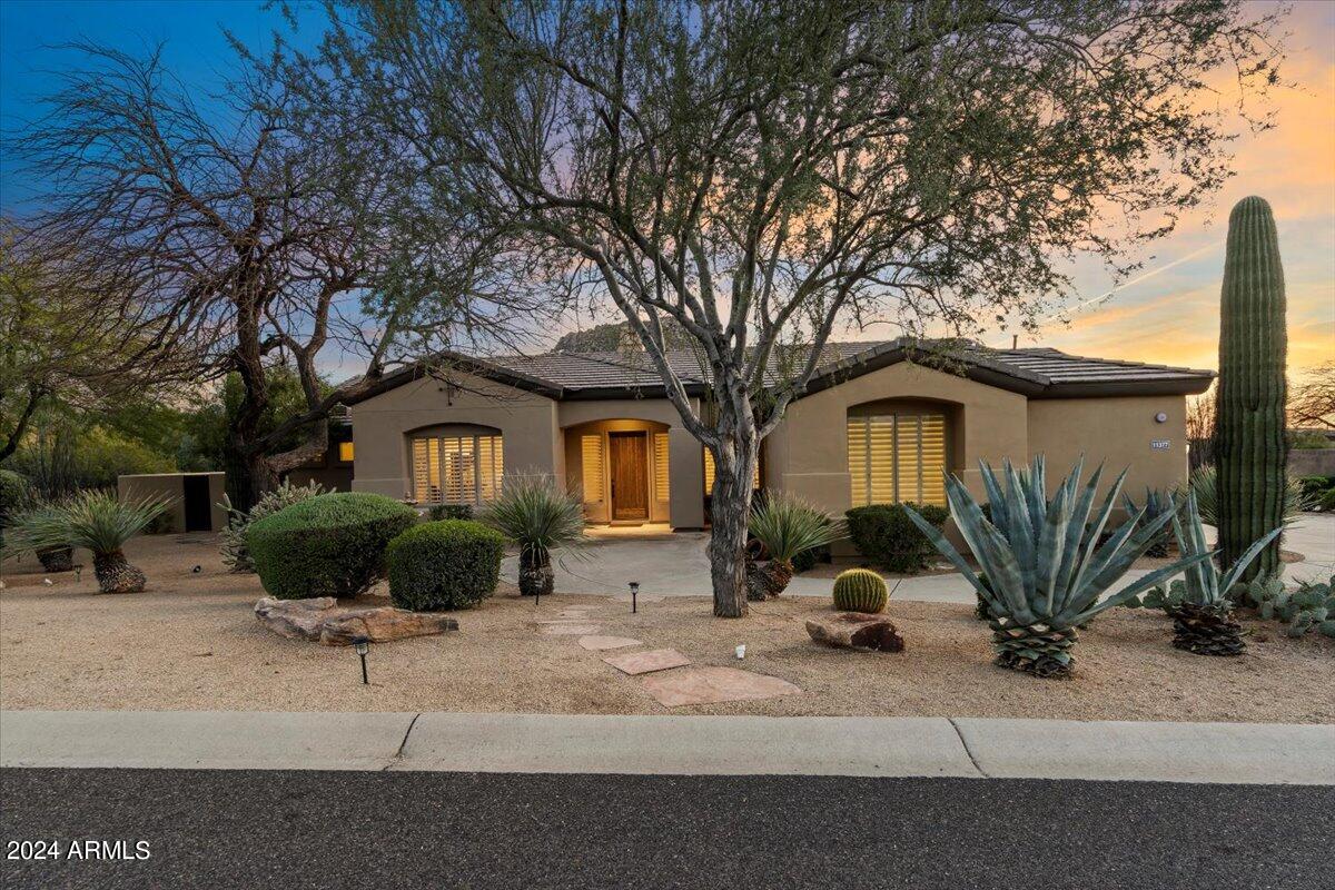 11377 E CAVEDALE Drive