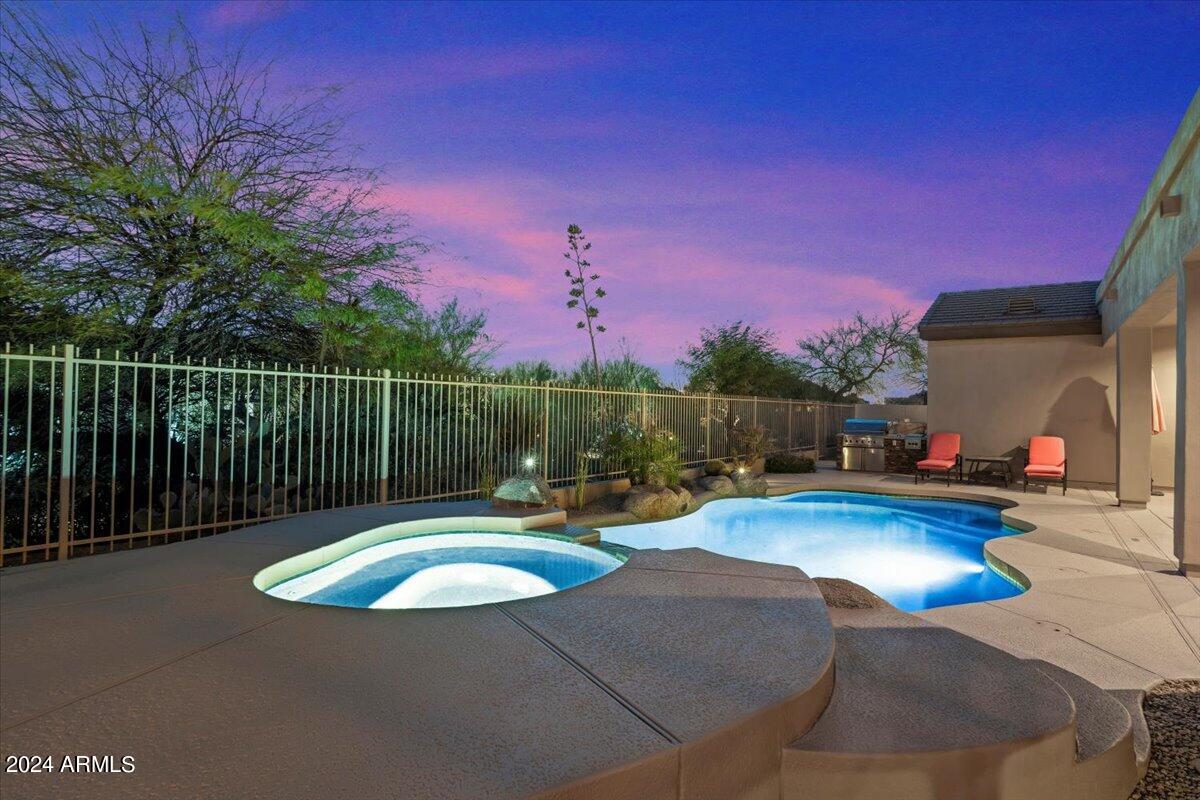 11377 E CAVEDALE Drive