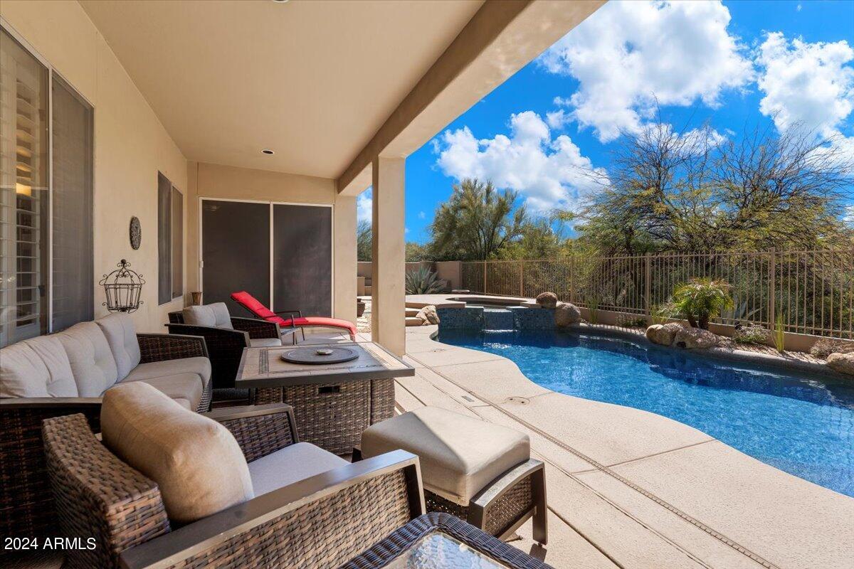 11377 E CAVEDALE Drive