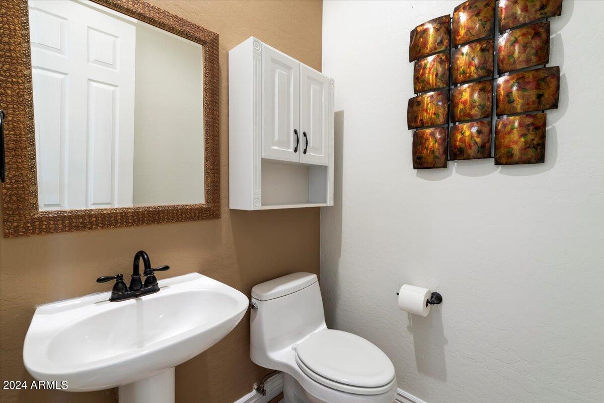 11377 E CAVEDALE Drive