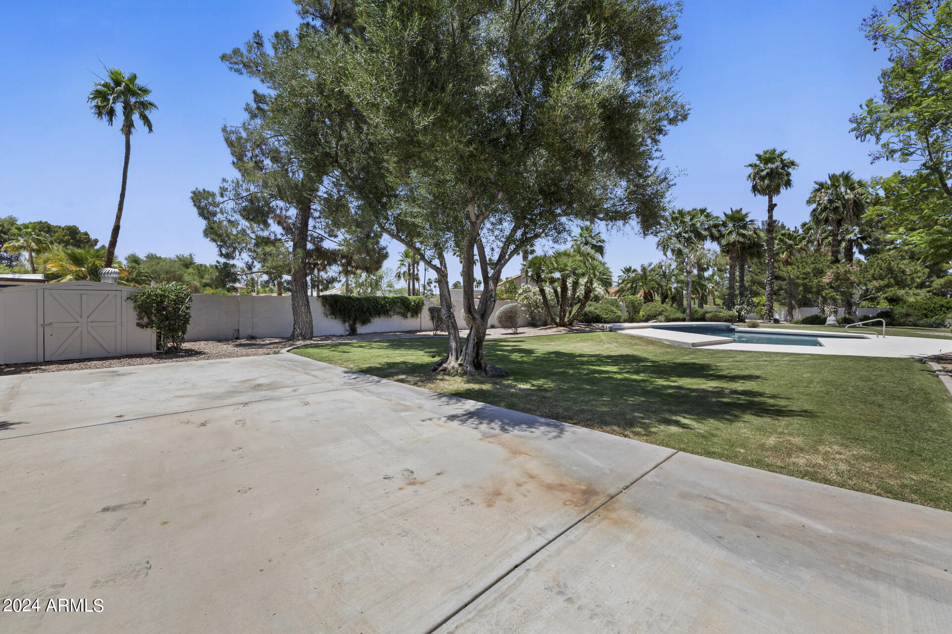8459 E CHARTER OAK Drive