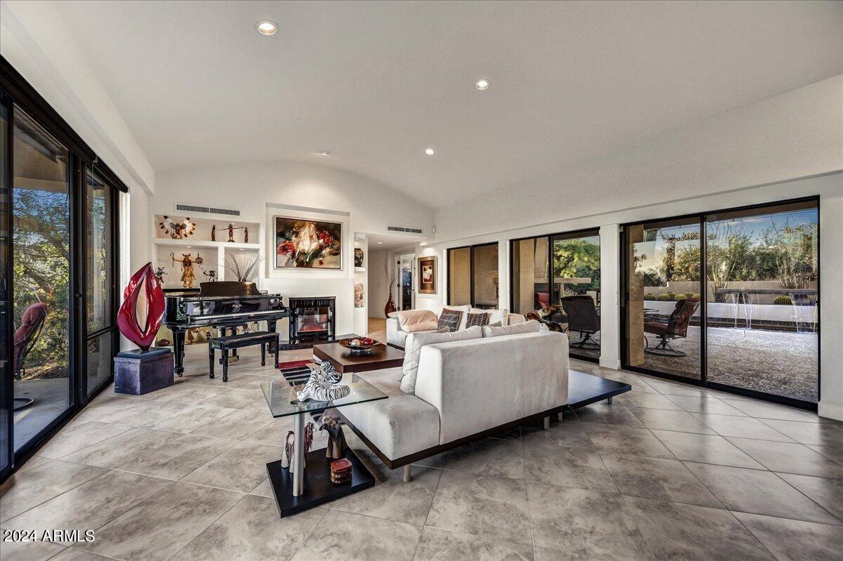 41202 N KACHINA Road