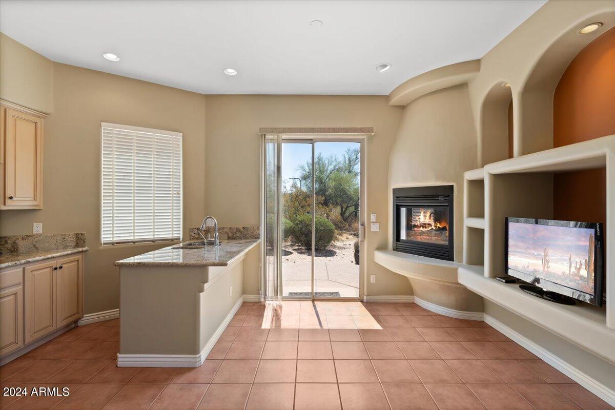 9290 E Thompson Peak Parkway # 113