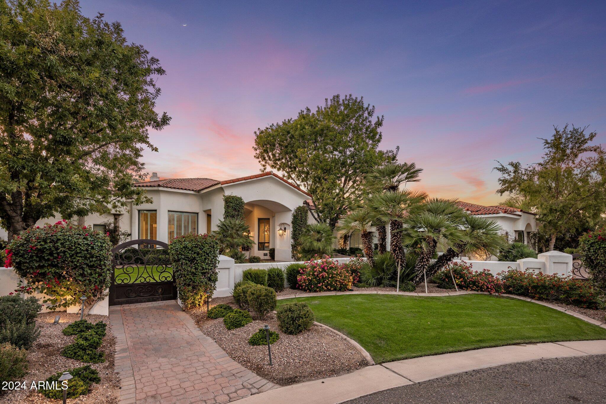 6018 N SAGUARO Road