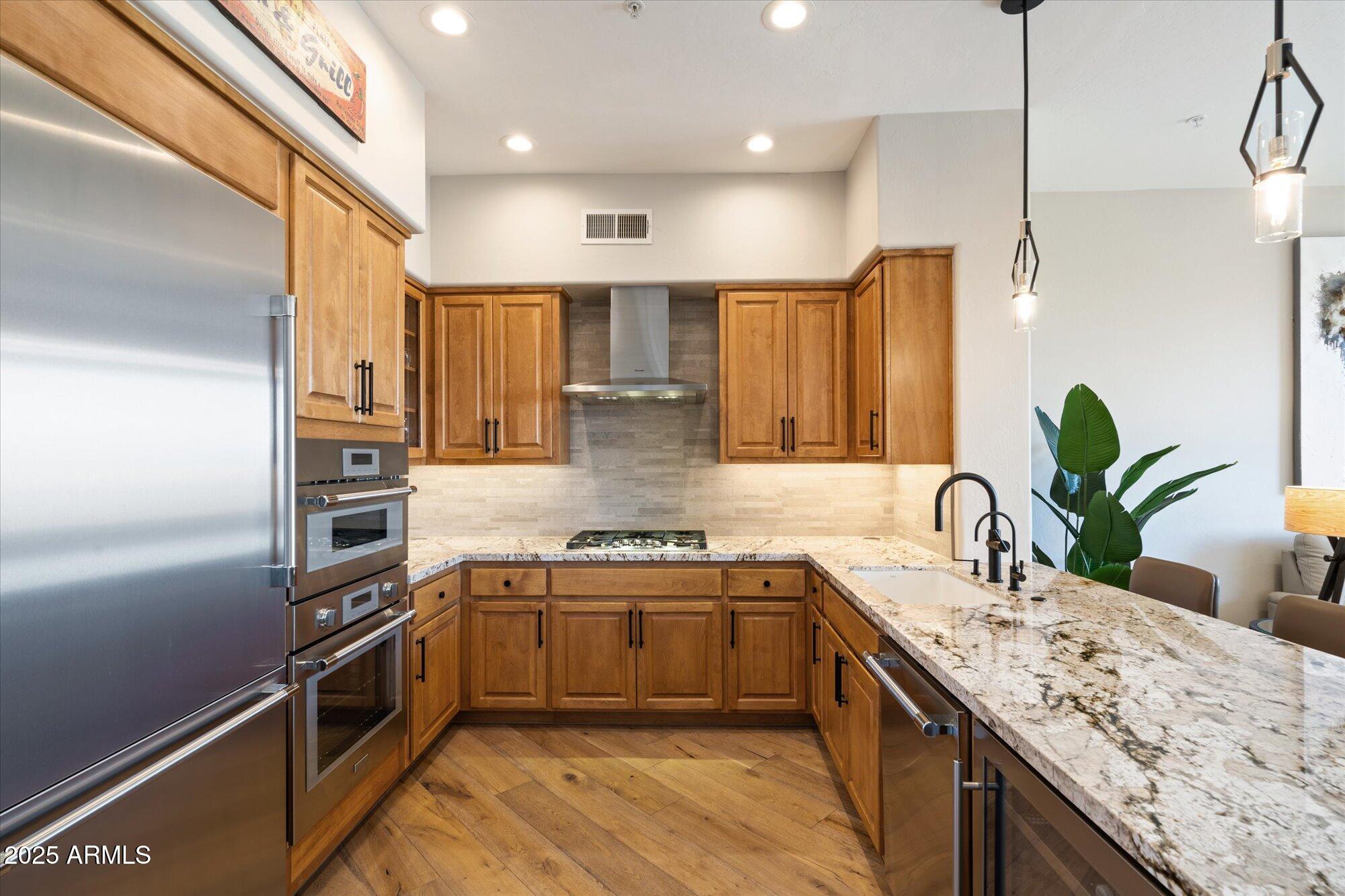 14850 E GRANDVIEW Drive 226