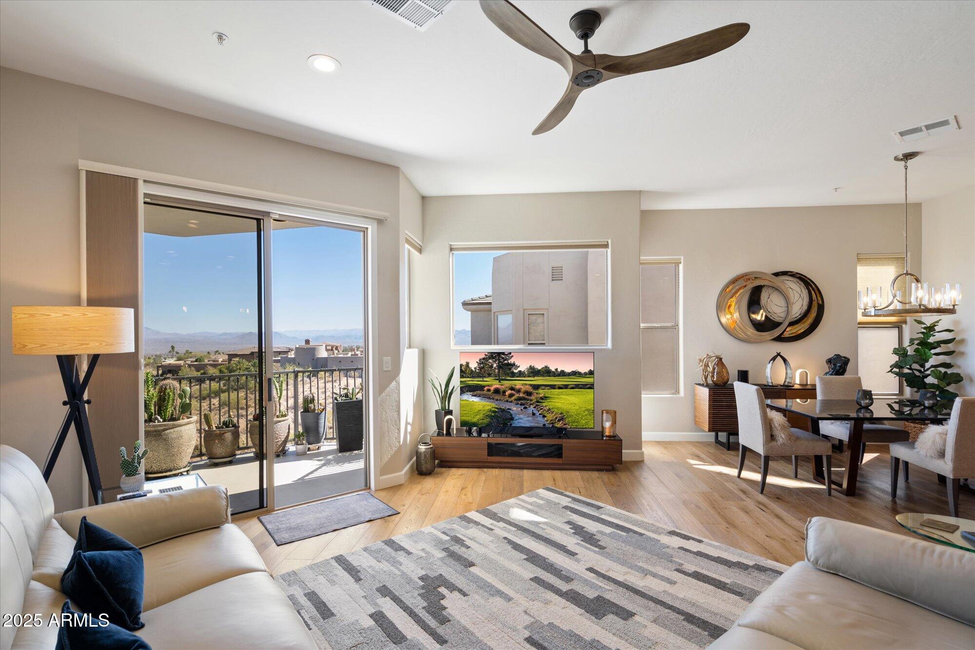 14850 E GRANDVIEW Drive 226