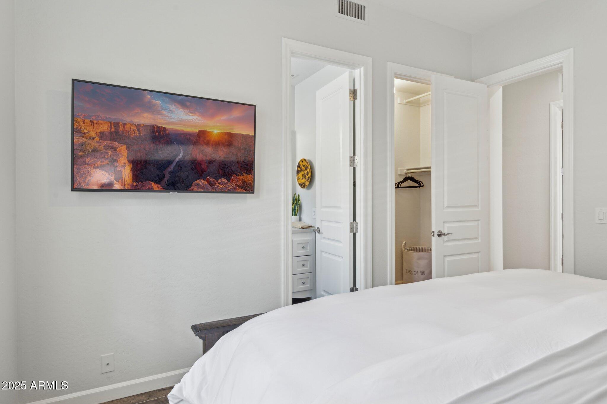 10951 E MIRASOL Circle