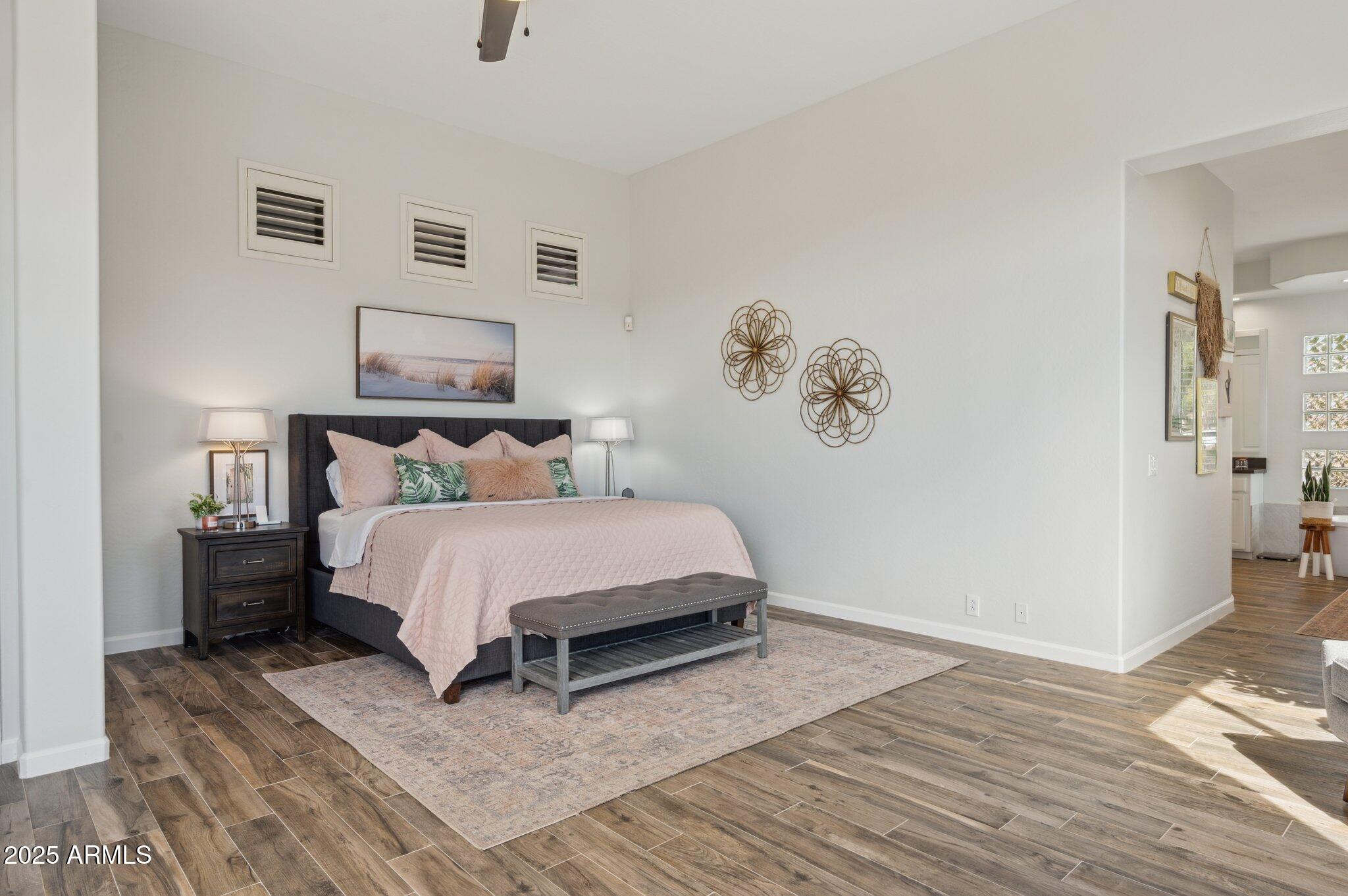 10951 E MIRASOL Circle