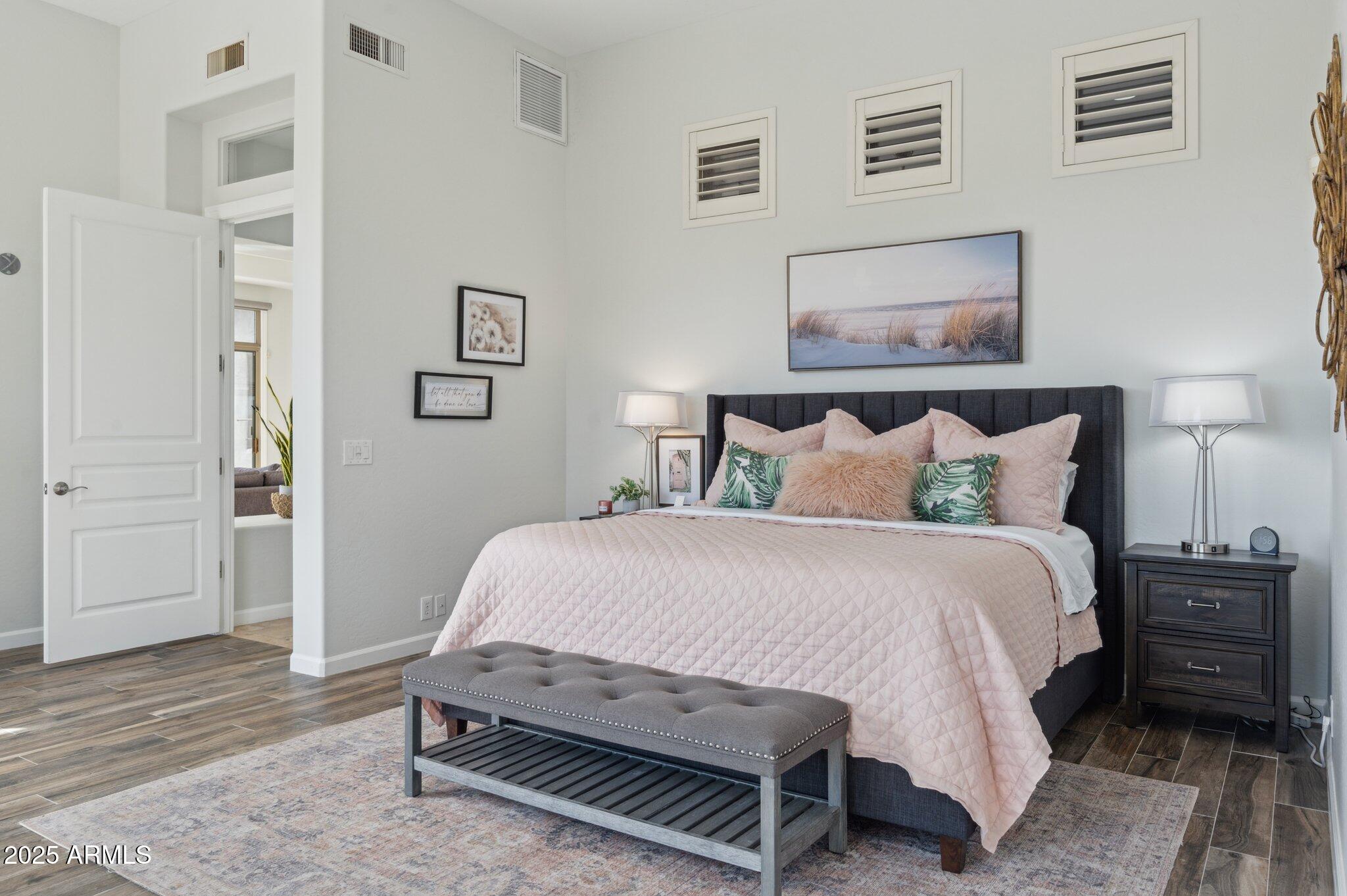 10951 E MIRASOL Circle