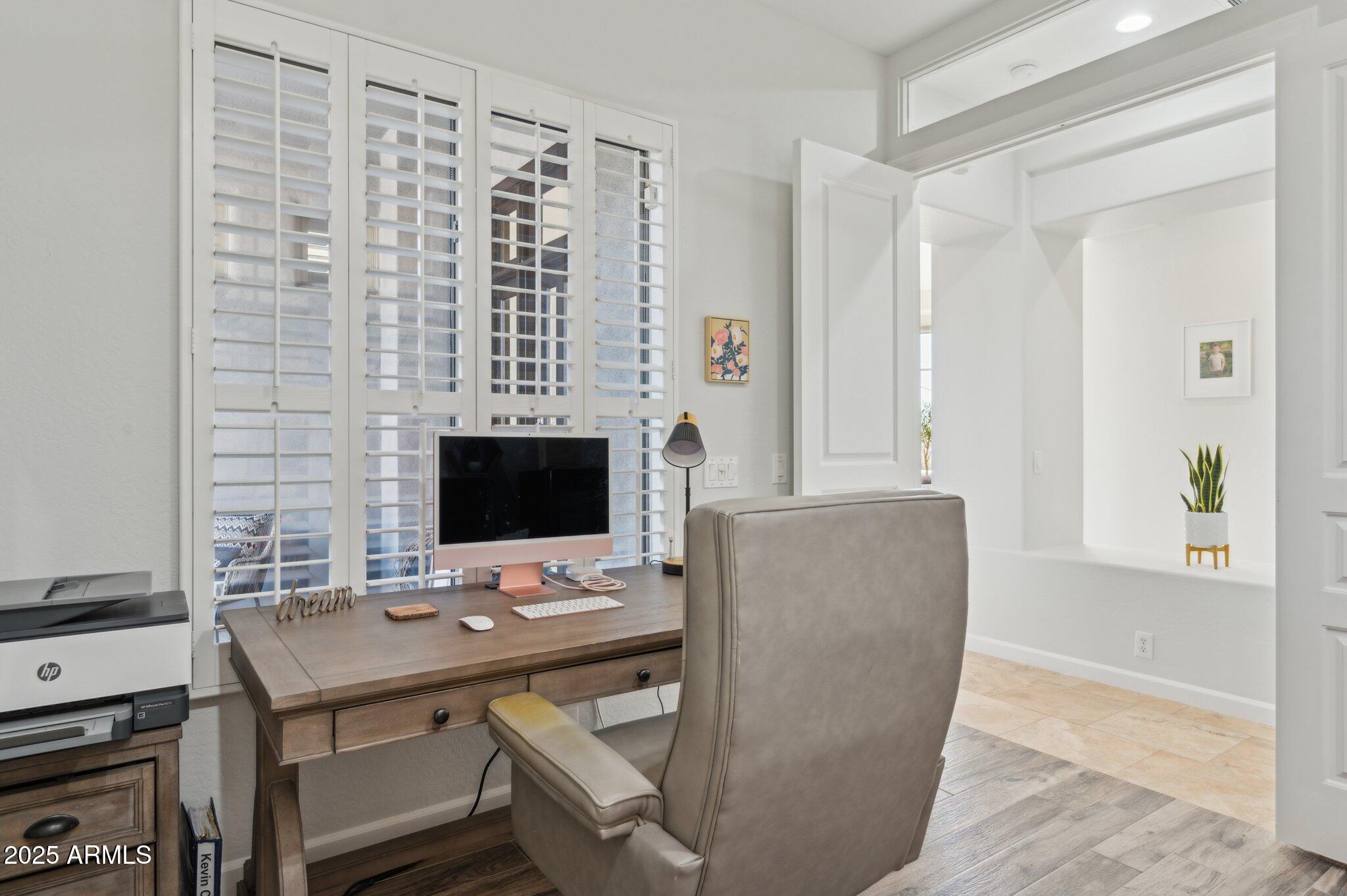 10951 E MIRASOL Circle