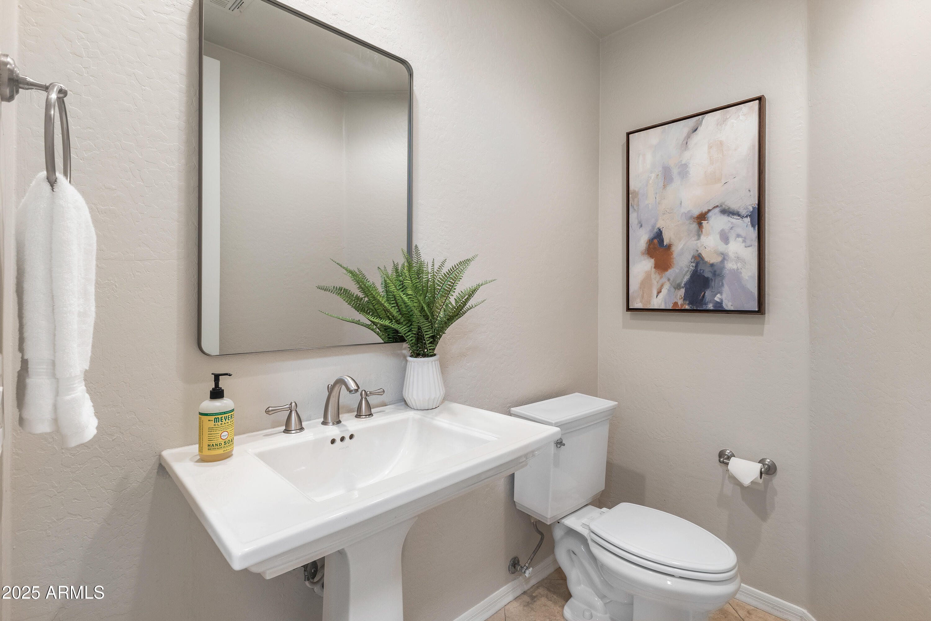 9270 E THOMPSON PEAK Parkway, 367