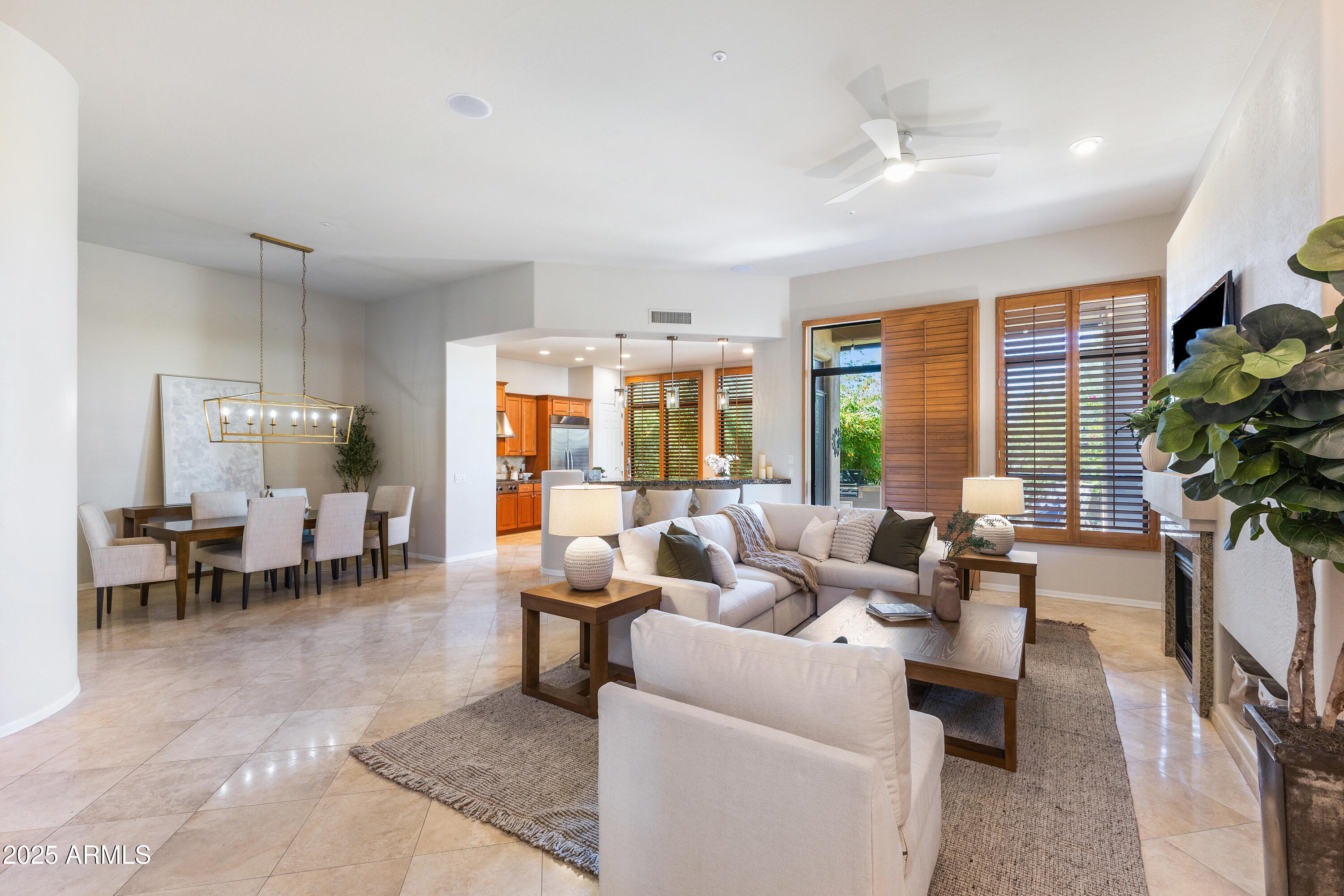 9270 E THOMPSON PEAK Parkway, 367