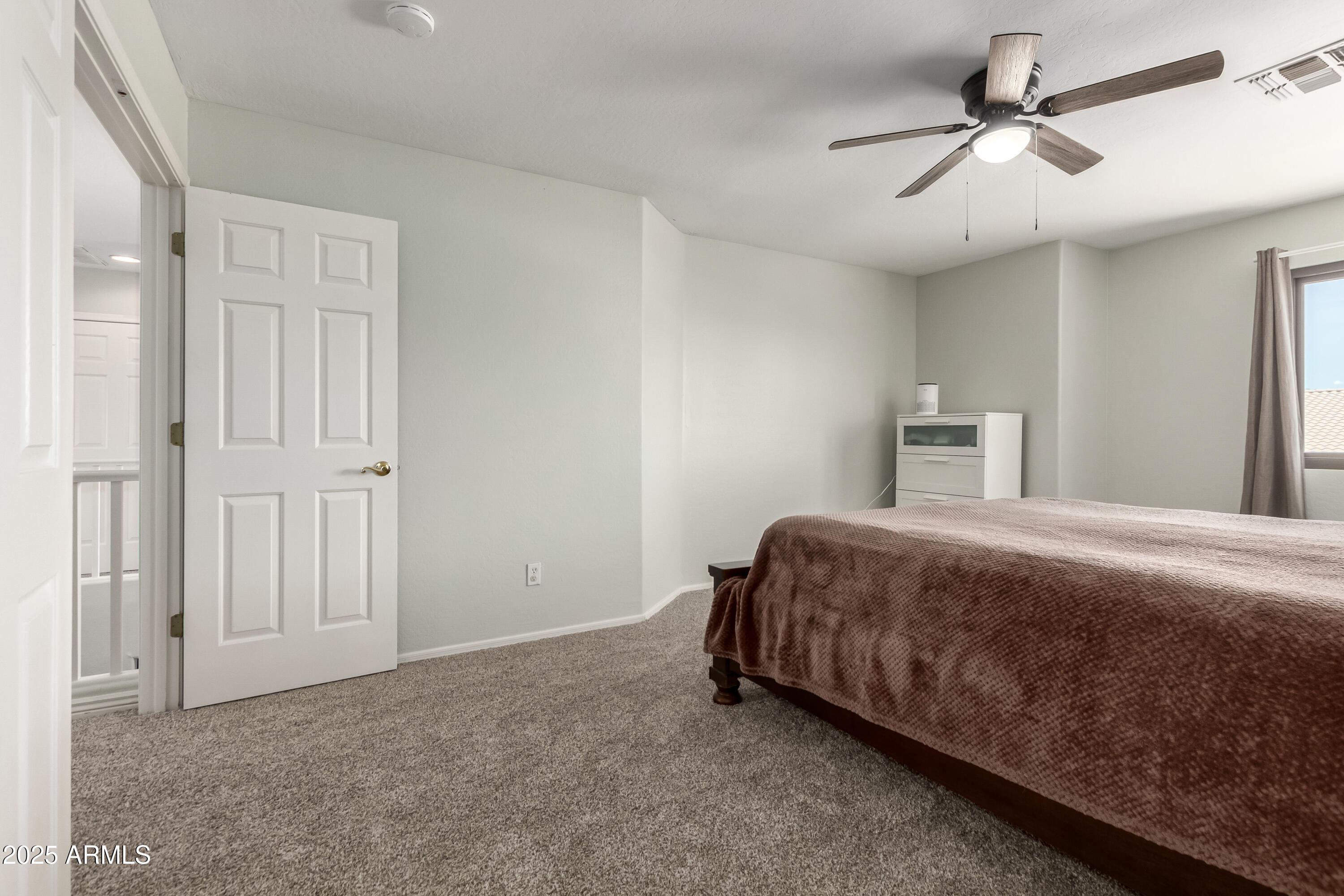 6422 W RANGE MULE Drive