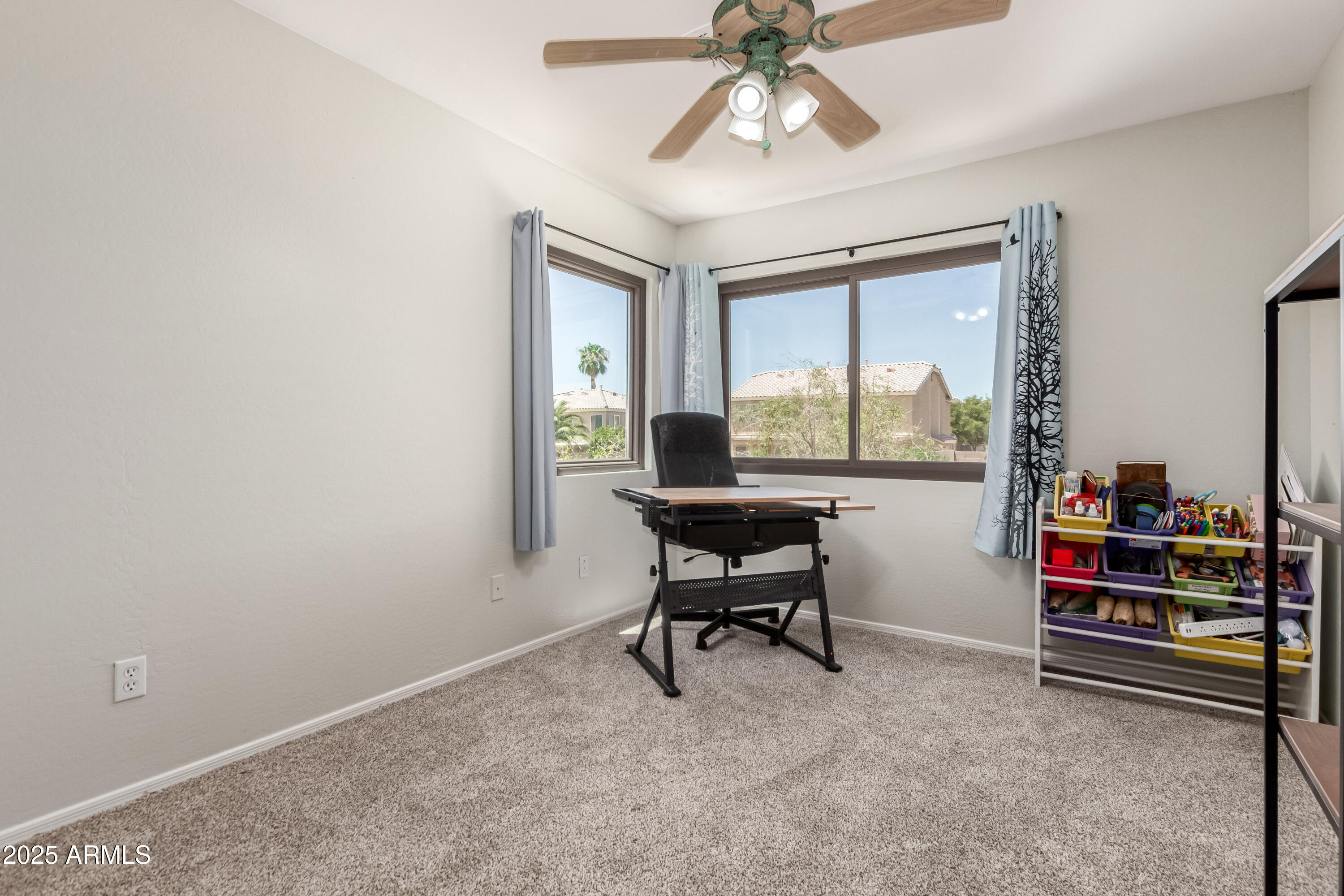 6422 W RANGE MULE Drive