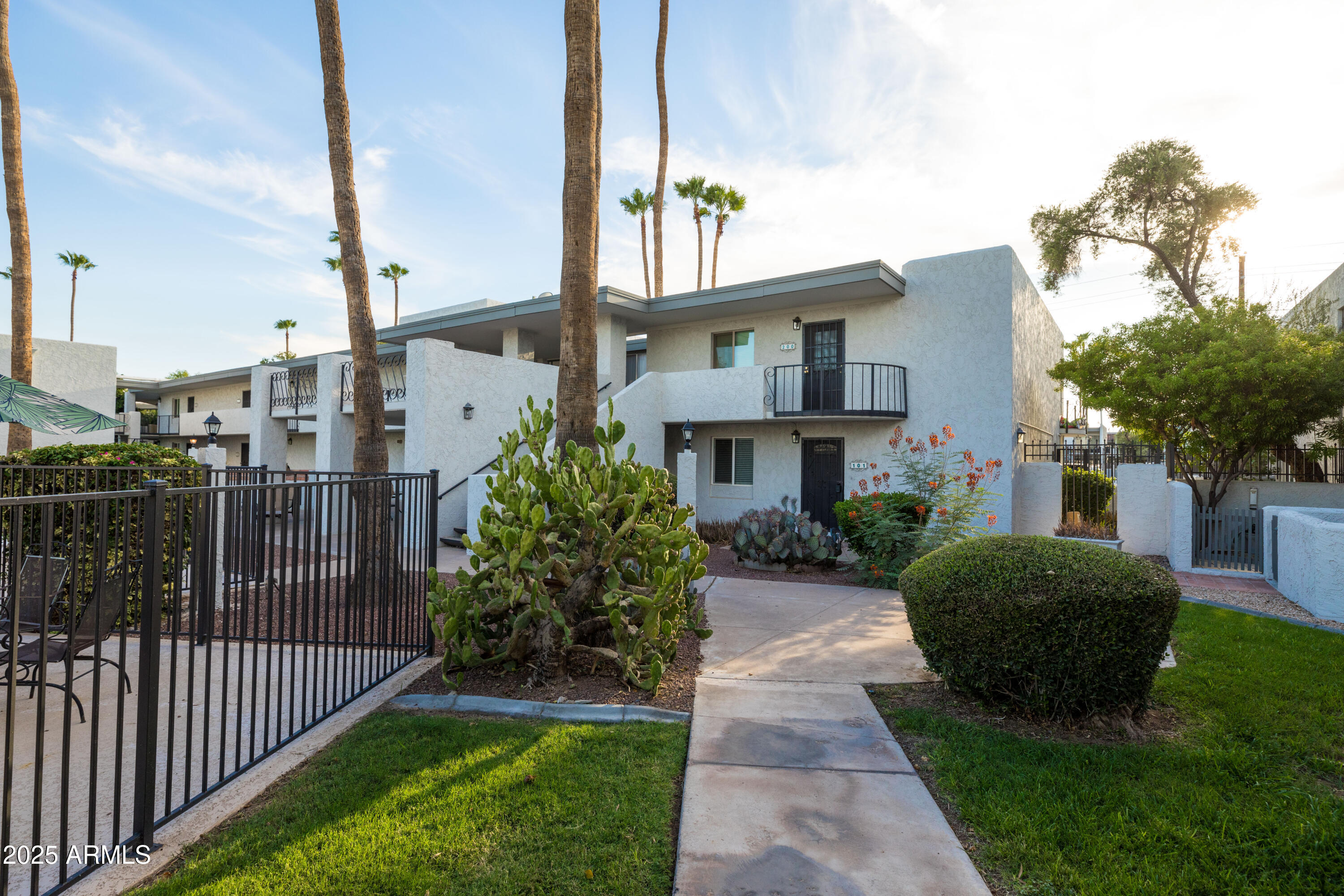 3313 N 68TH Street, 203