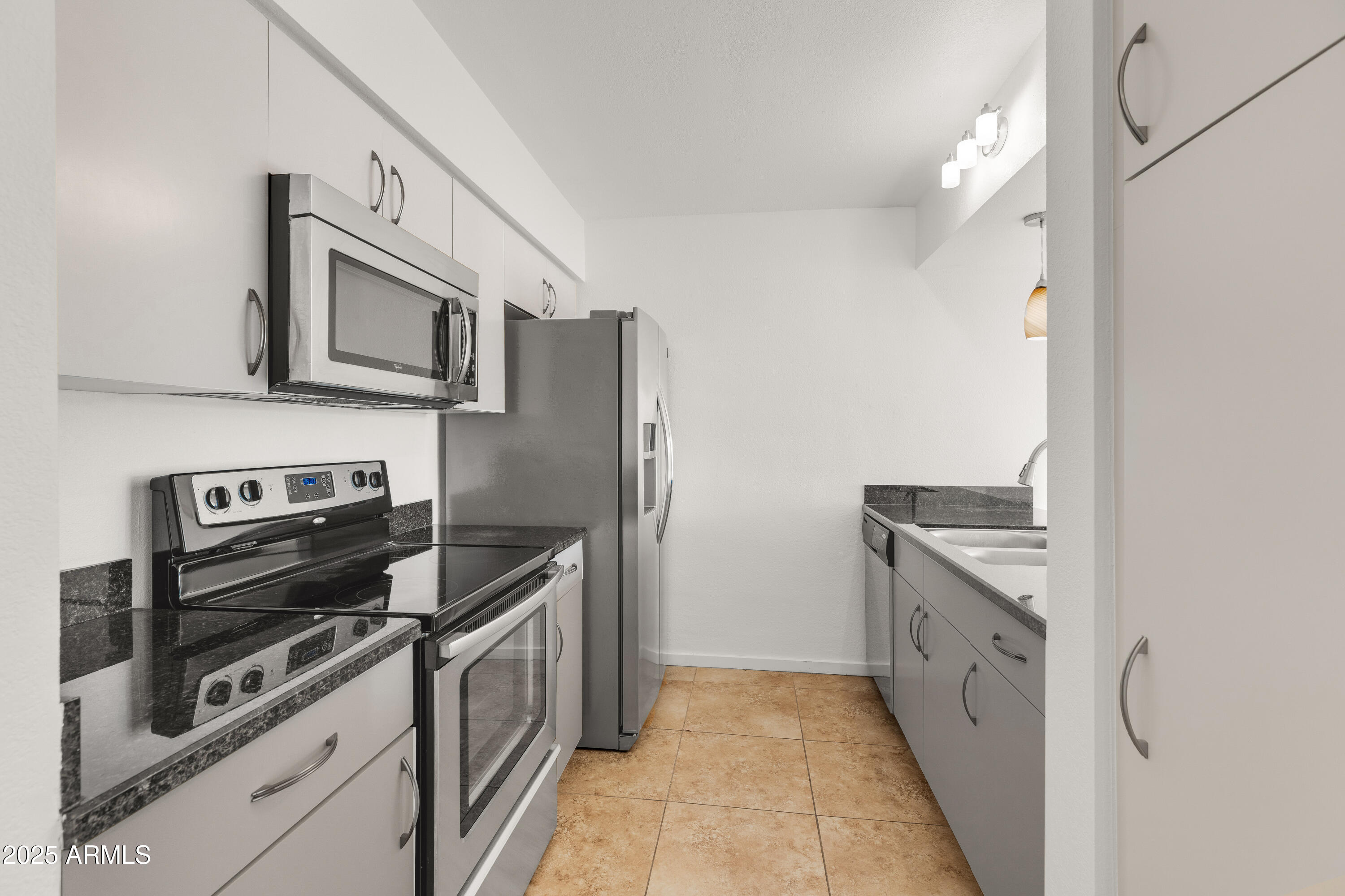 3313 N 68TH Street, 203